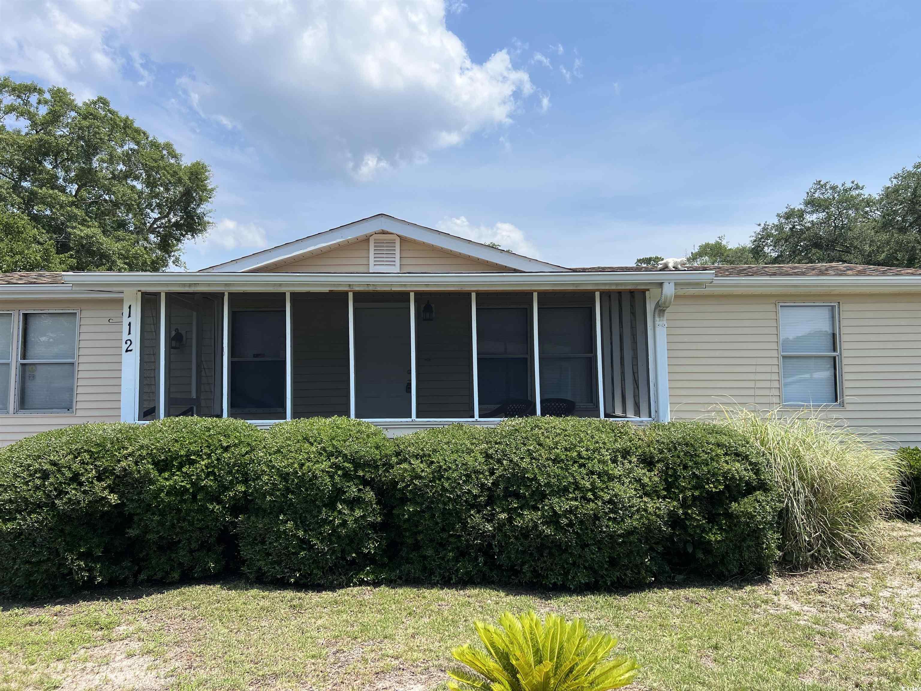 112 Village Ct., Murrells Inlet SC 29576
