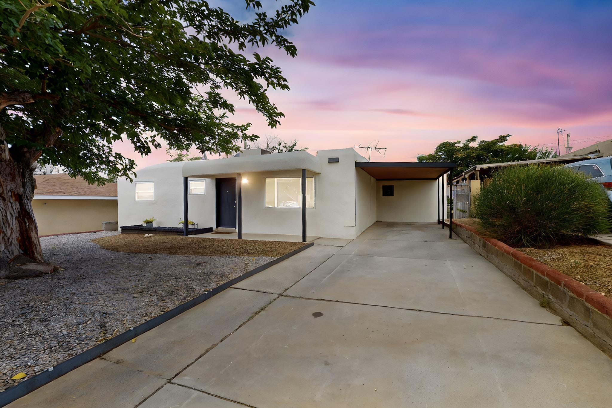2311 CARDENAS Drive, Albuquerque NM 87110