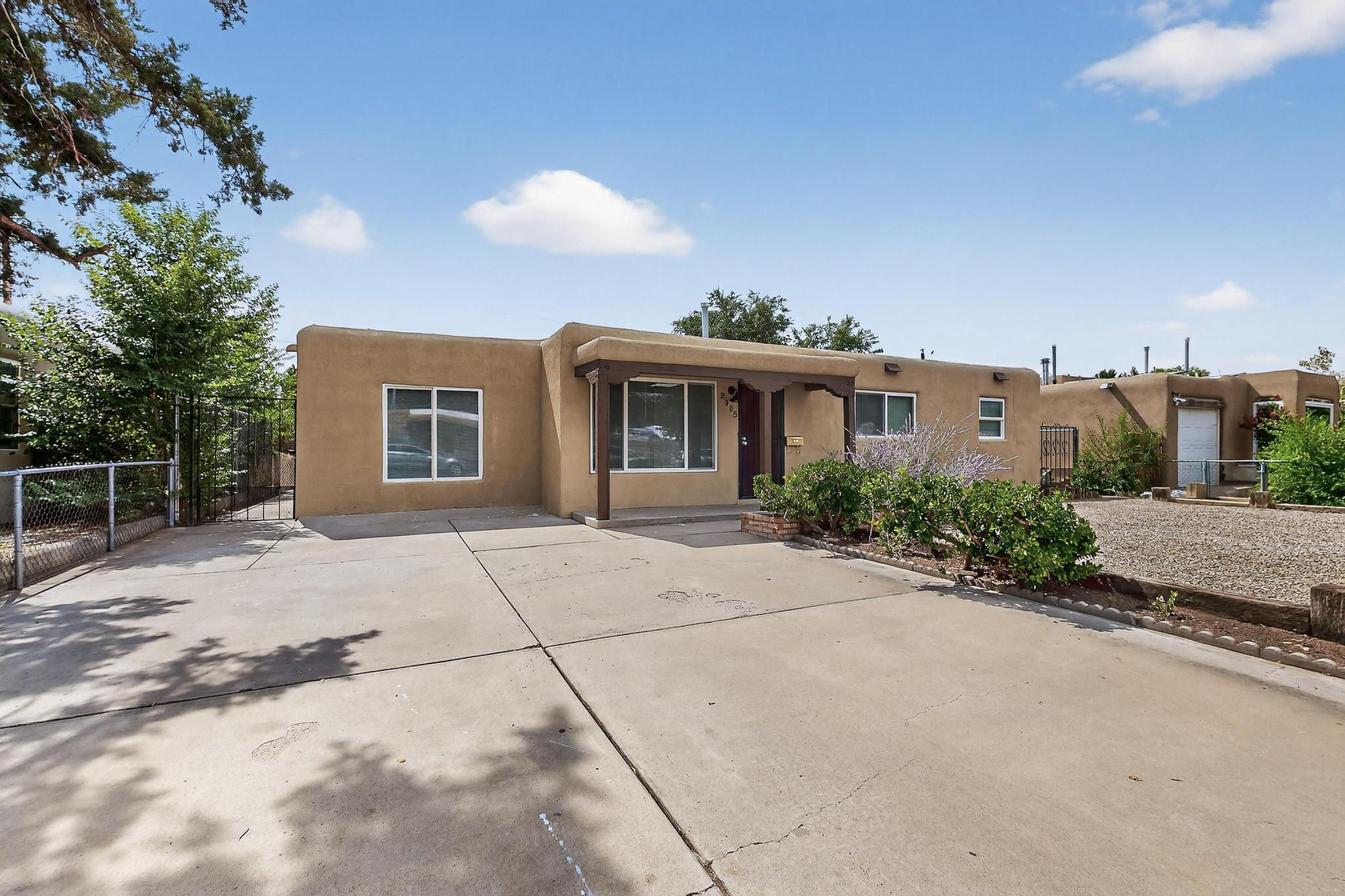 2805 CHRISTINE Street, Albuquerque NM 87112
