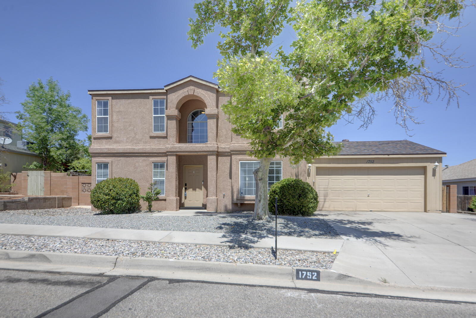 1752 BLUEBERRY Drive, Rio Rancho NM 87144