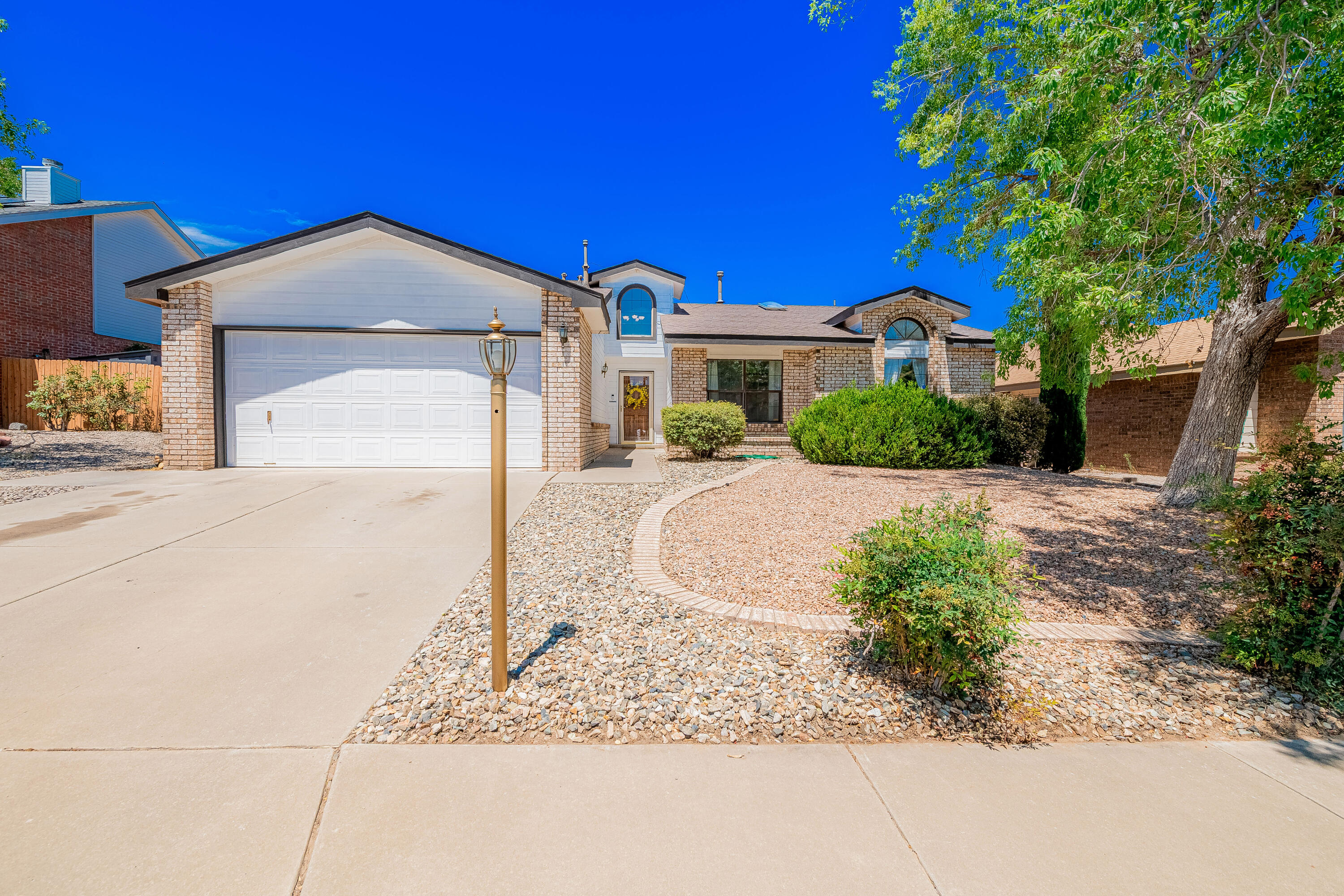 4621 Edwin Mechem Avenue, Albuquerque NM 87114