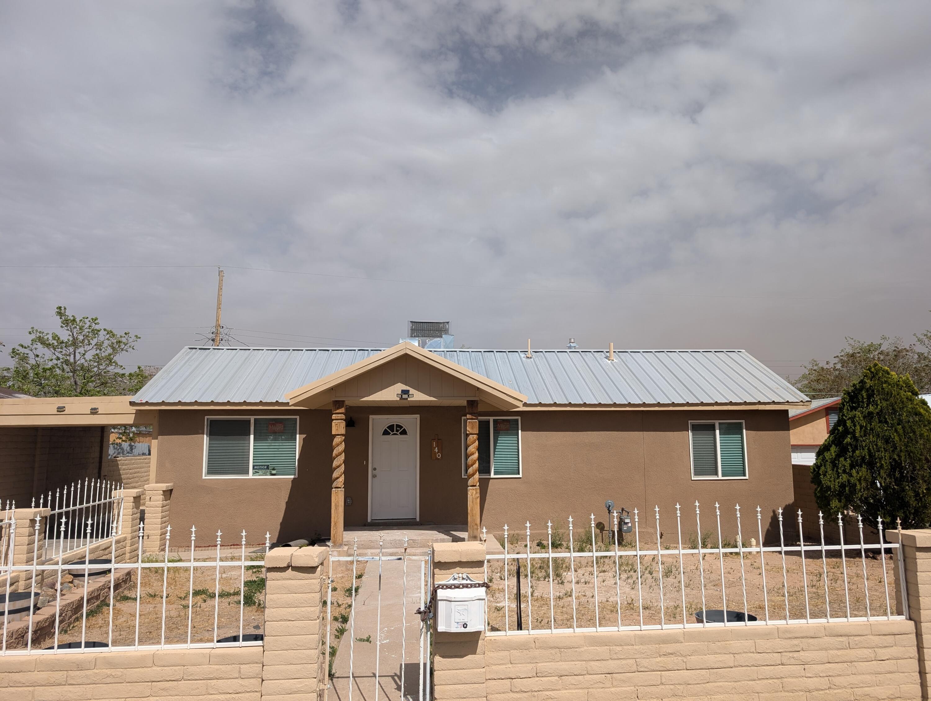 140 65TH Street, Albuquerque NM 87105