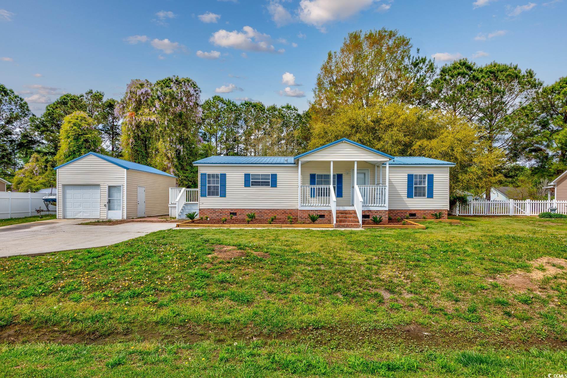 305 Opal Ave., Little River SC 29566