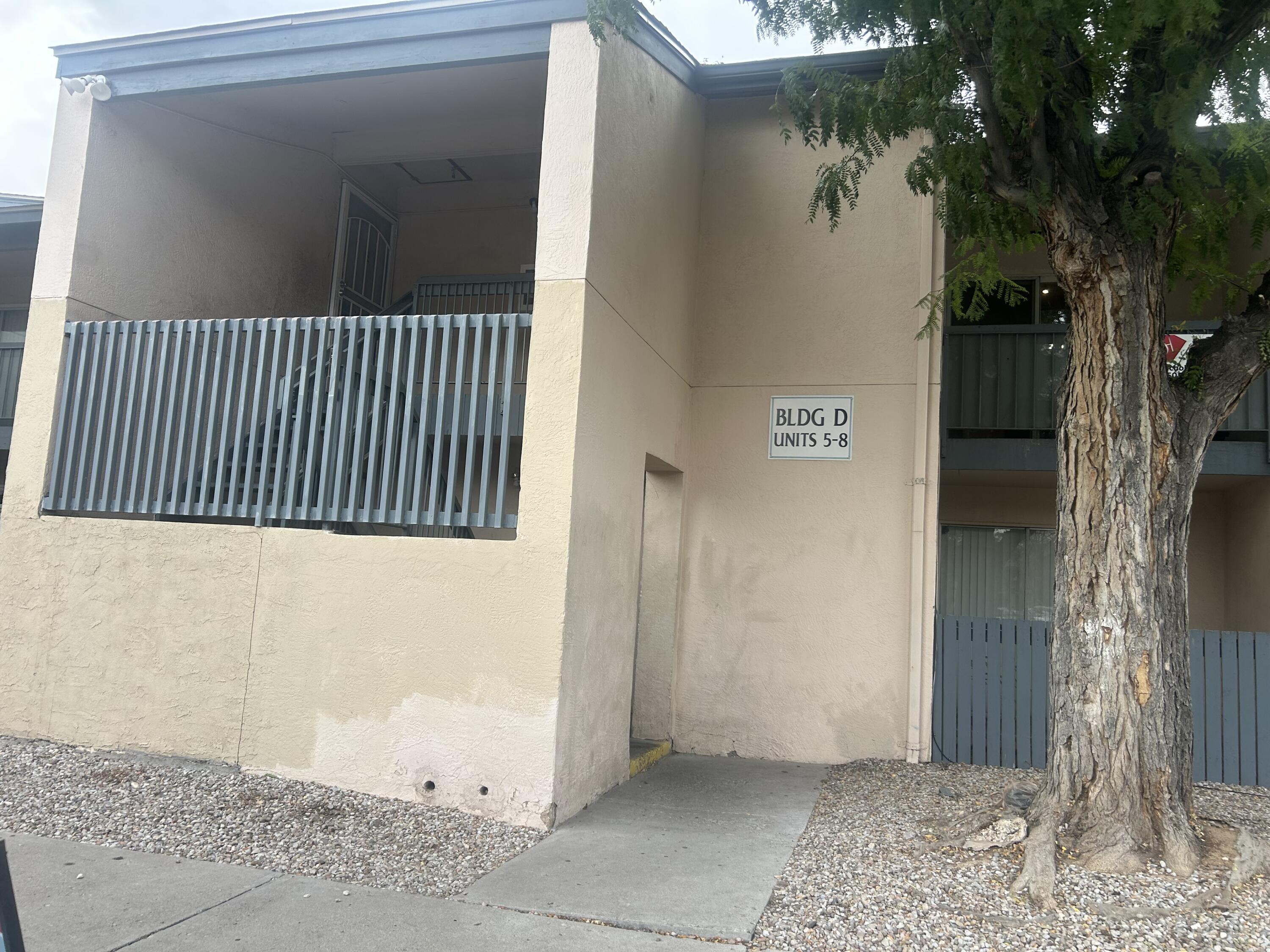 4601 CARLISLE Boulevard Unit D-5, Albuquerque NM 87109