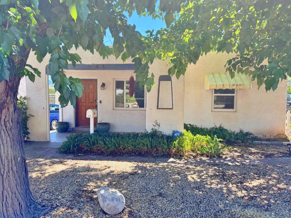 1244 Princeton Drive, Albuquerque NM 87106