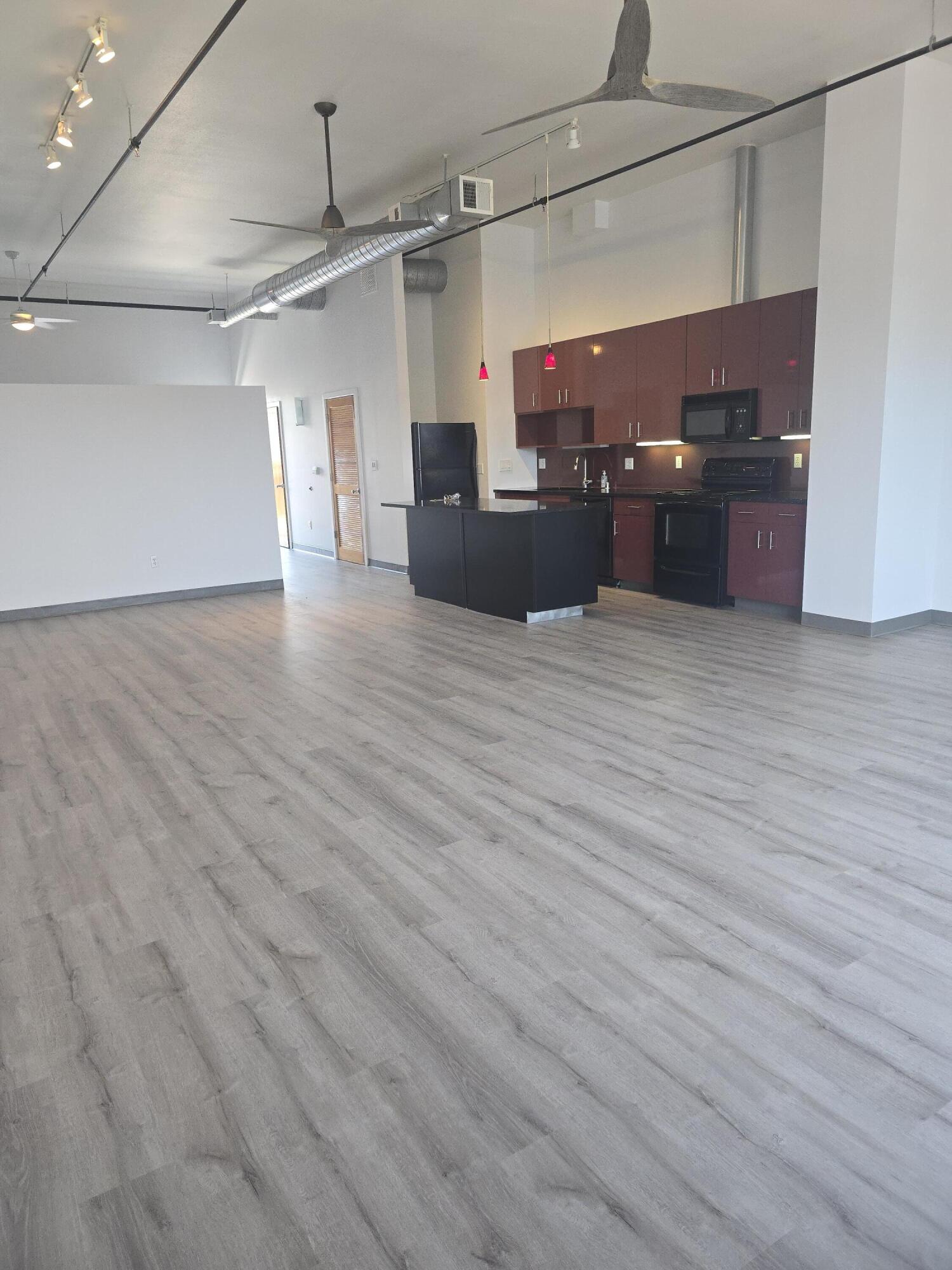 400 CENTRAL Avenue Unit 302, Albuquerque NM 87102