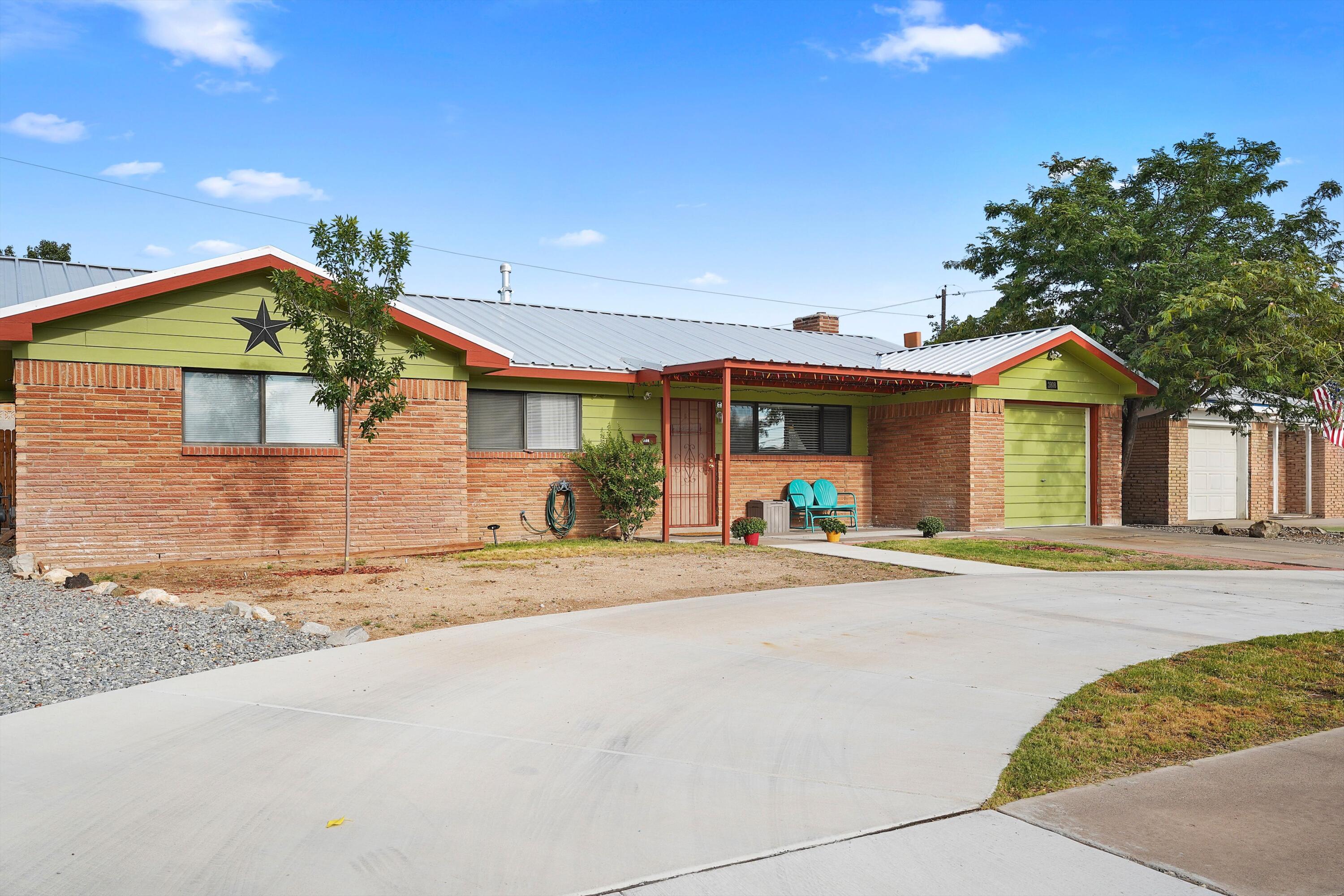 2808 FLORIDA Street, Albuquerque NM 87110