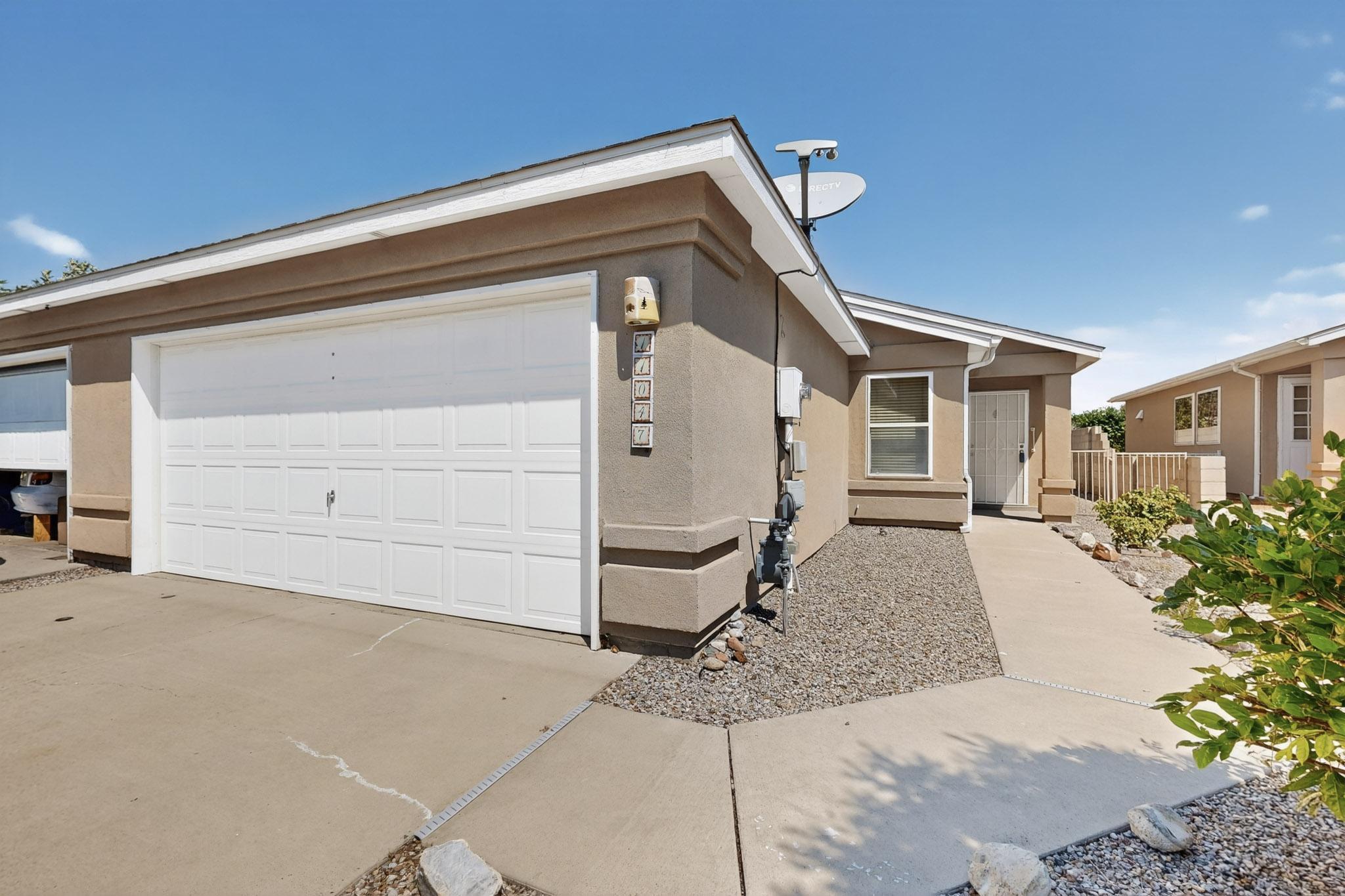 11047 MIRAVISTA Place, Albuquerque NM 87123