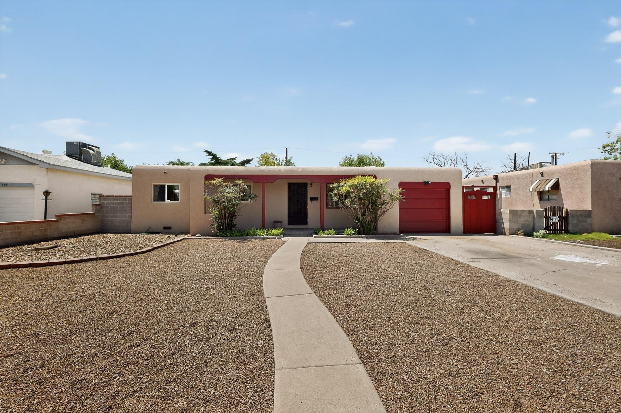 805 INDIANA Street, Albuquerque NM 87108