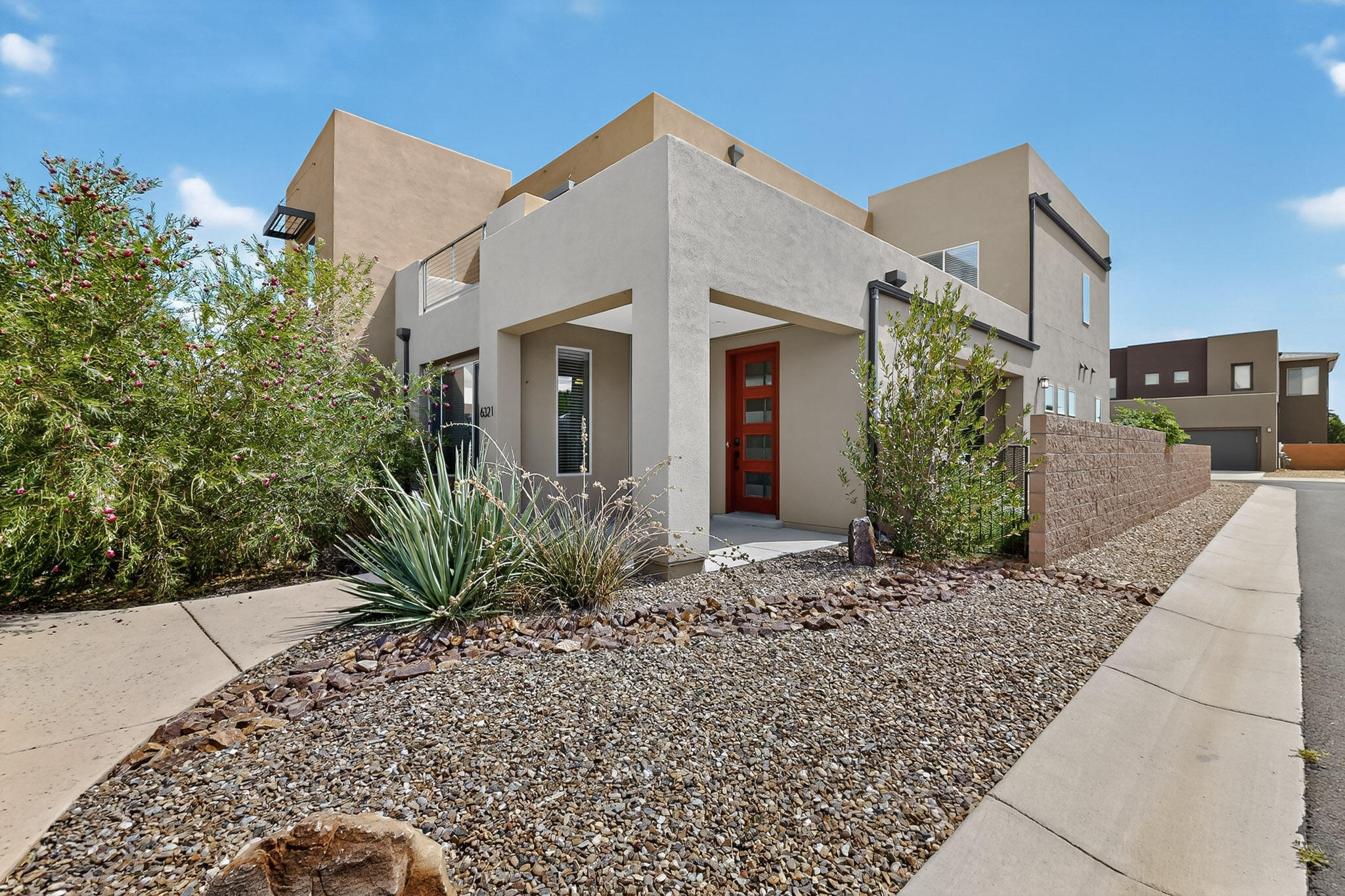 6321 VISTA DEL BOSQUE Drive, Albuquerque NM 87120