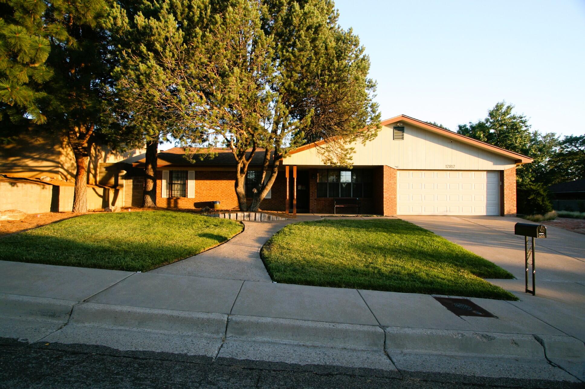 12812 LILLIAN Place, Albuquerque NM 87112