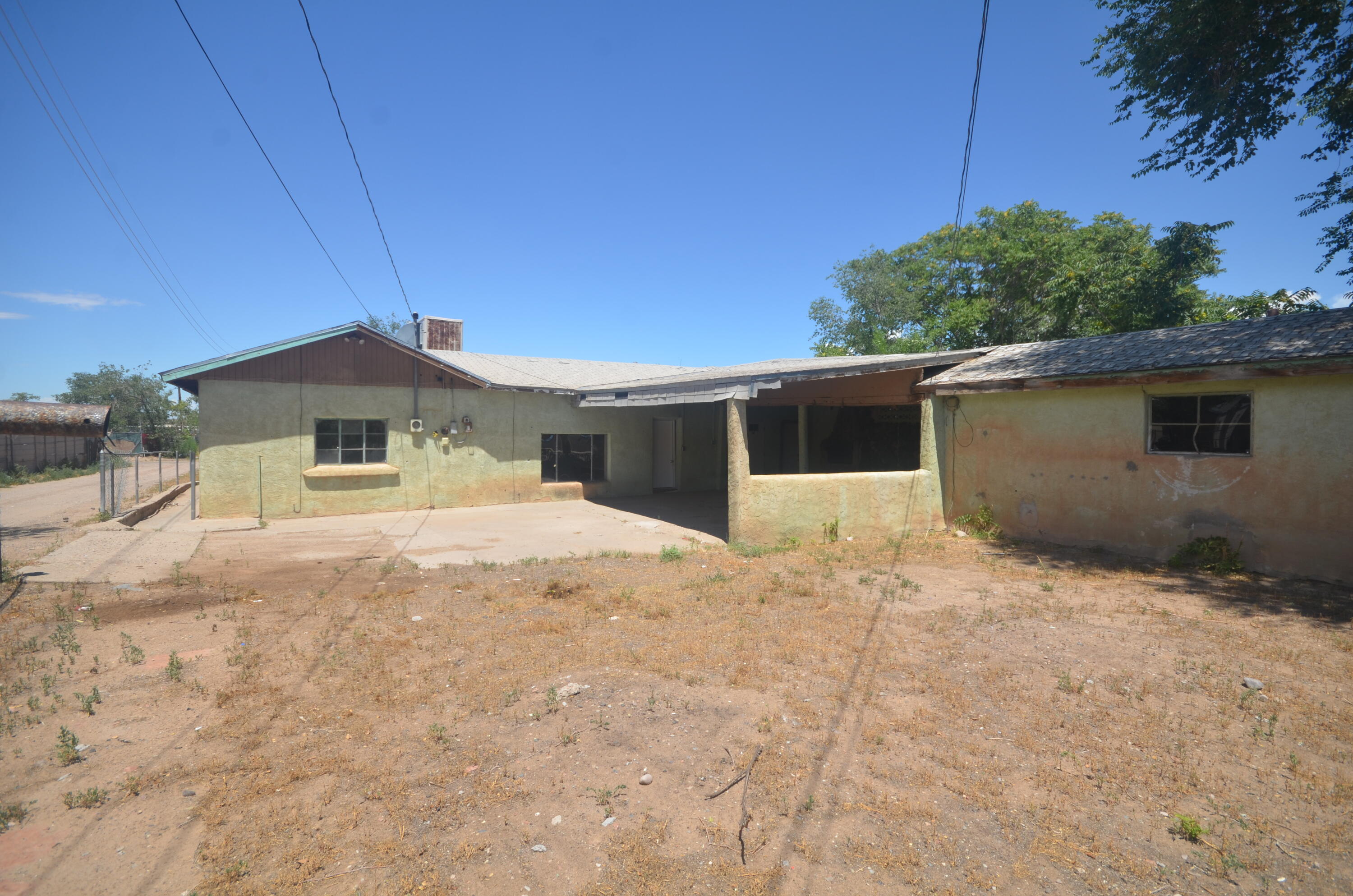 4303 Kennard Avenue, Albuquerque NM 87105
