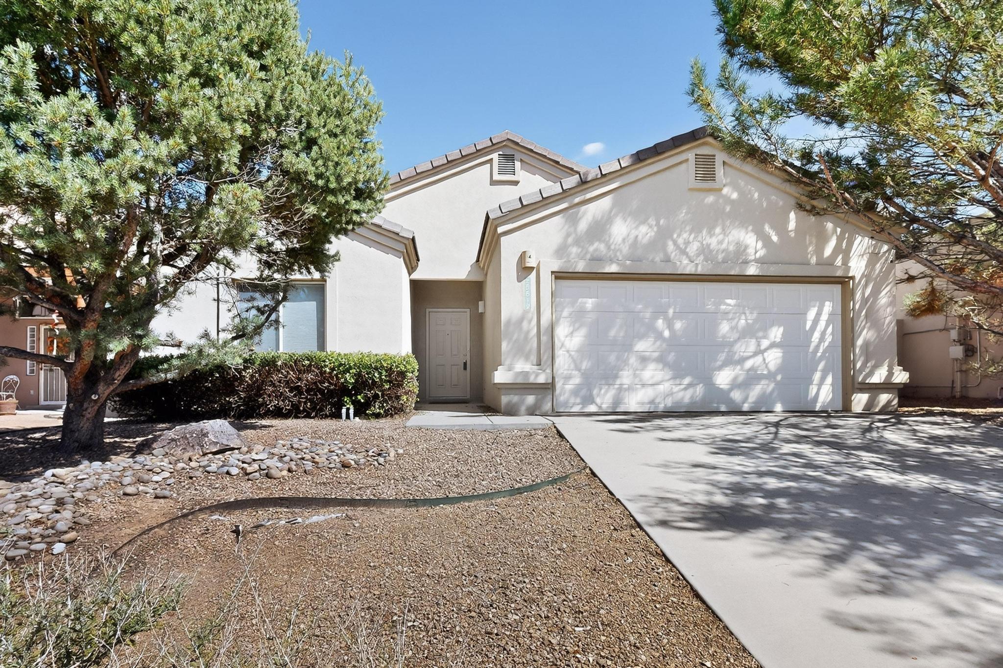 3812 PINON JAY Court, Albuquerque NM 87120
