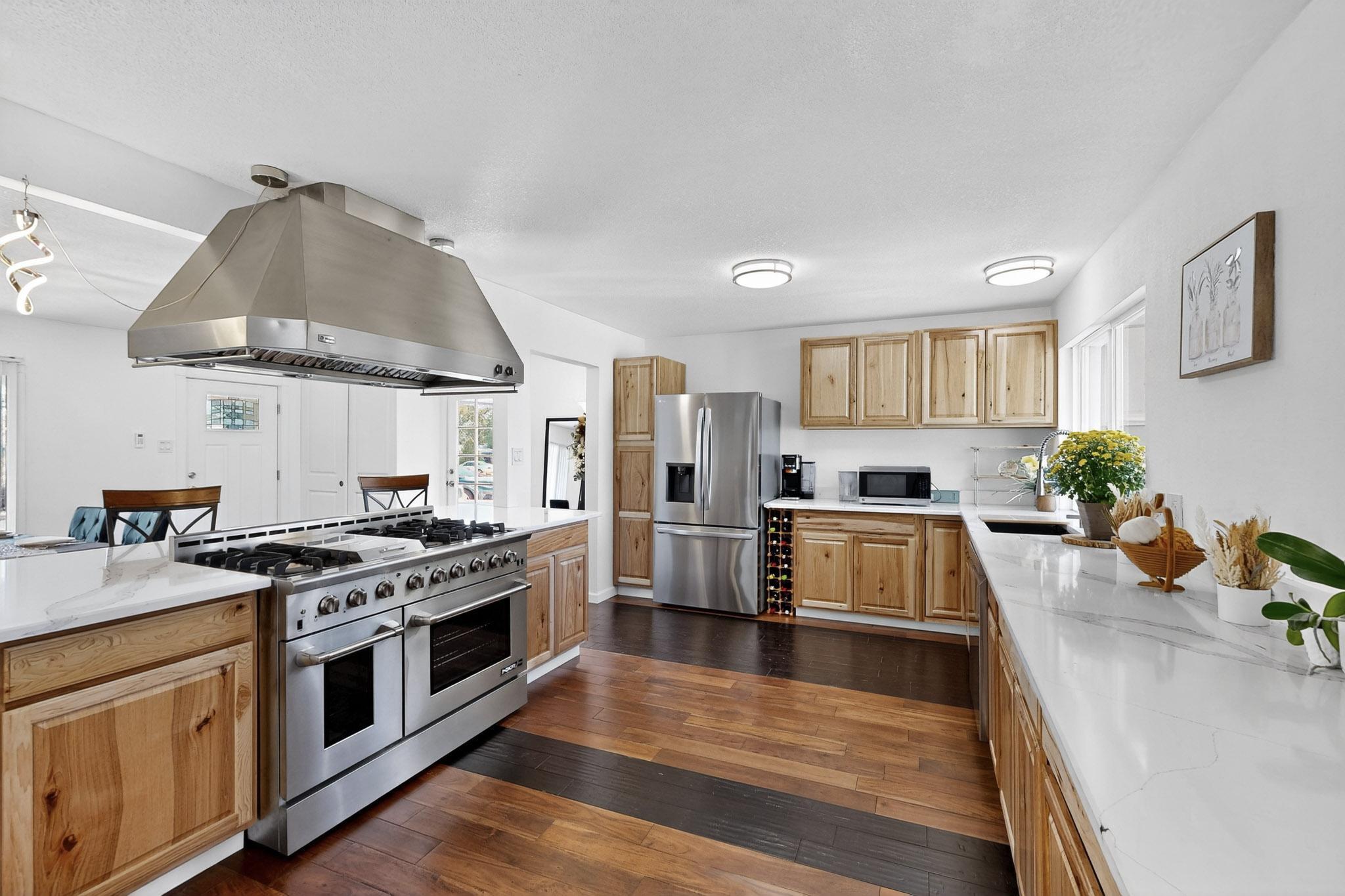 8133 PRINCESS JEANNE Avenue, Albuquerque NM 87110