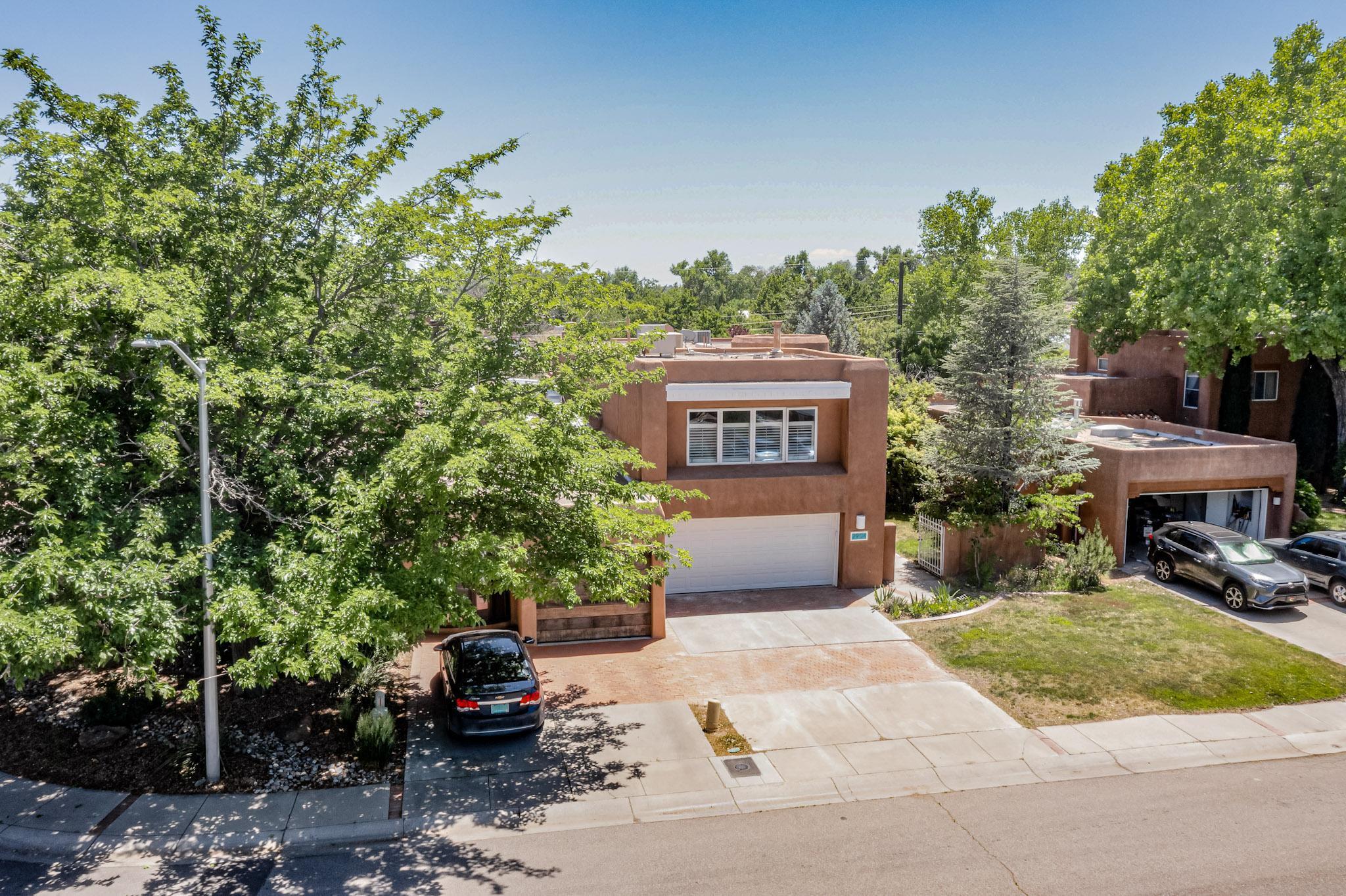 2904 CALLE DE ALAMO, Albuquerque NM 87104