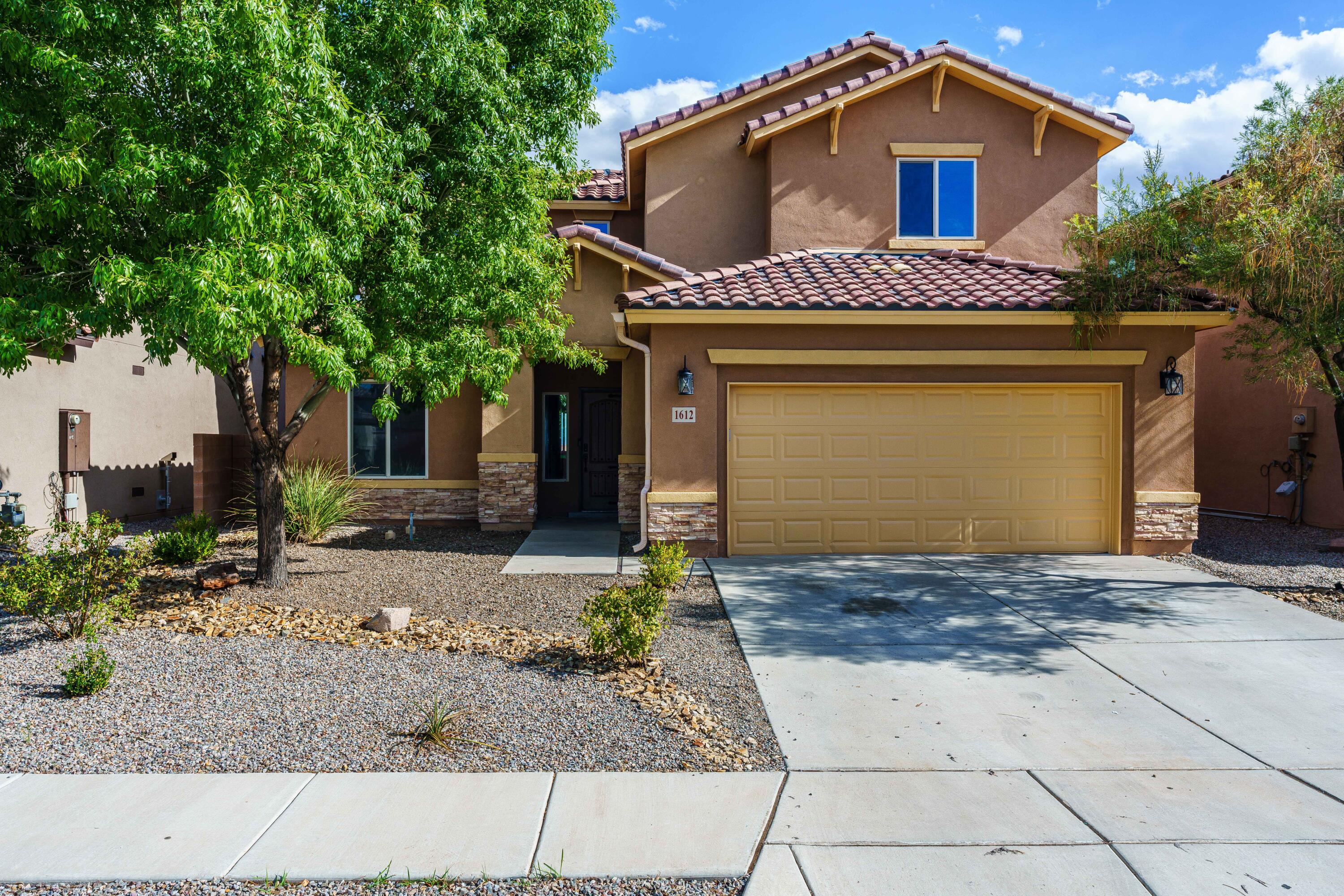 1612 Summer Breeze Drive, Albuquerque NM 87120
