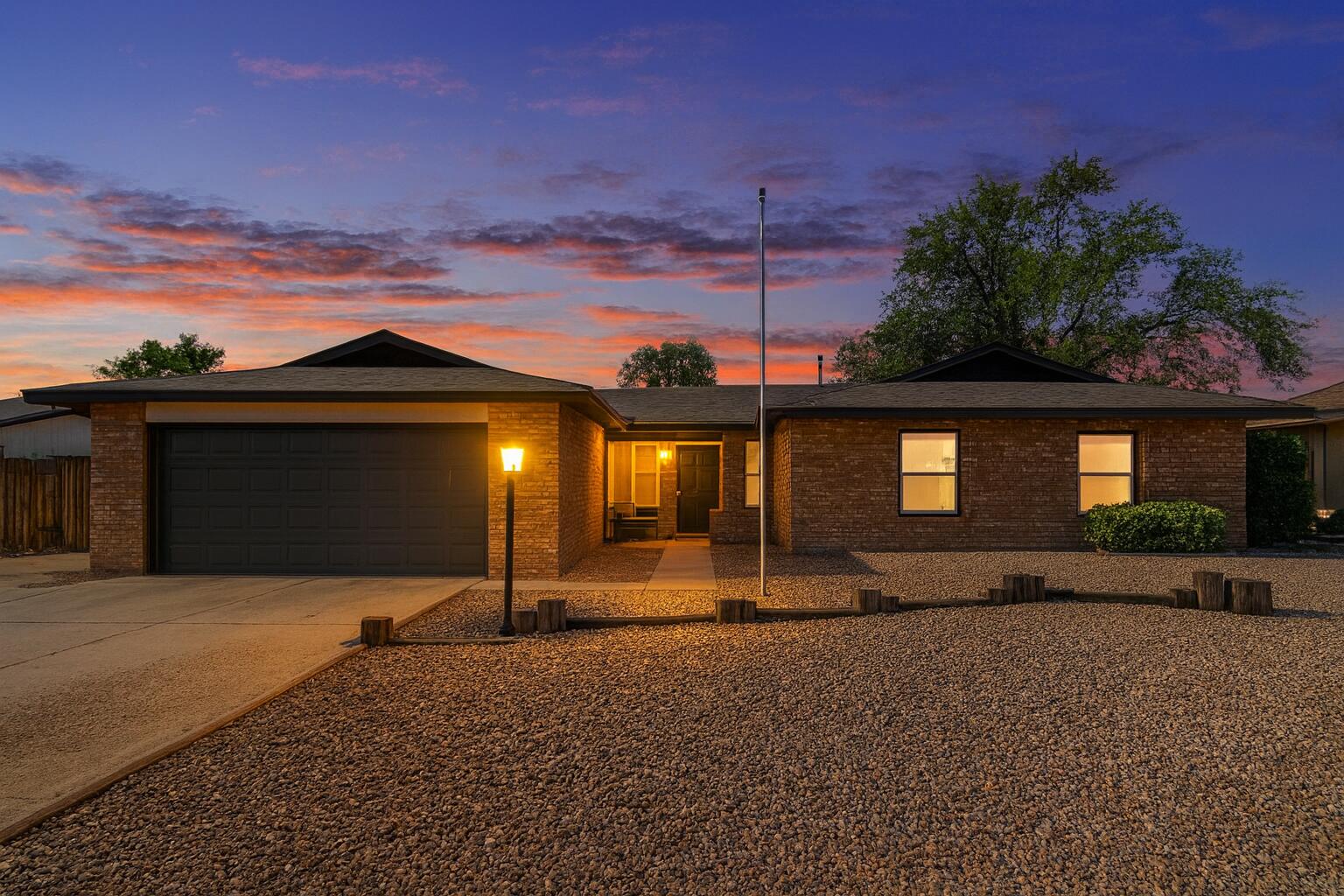 2004 WESTERN HILLS Drive, Rio Rancho NM 87124