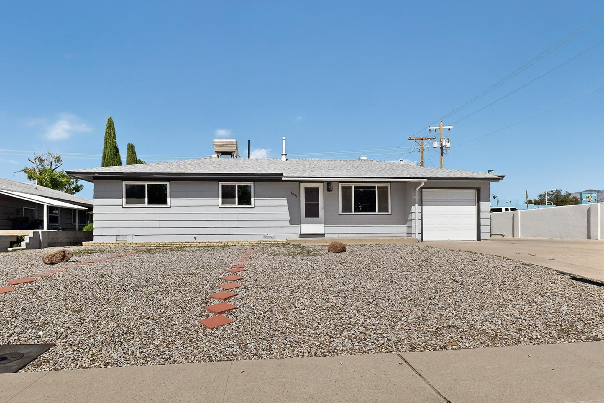 5001 DOUGLAS MACARTHUR Road, Albuquerque NM 87110