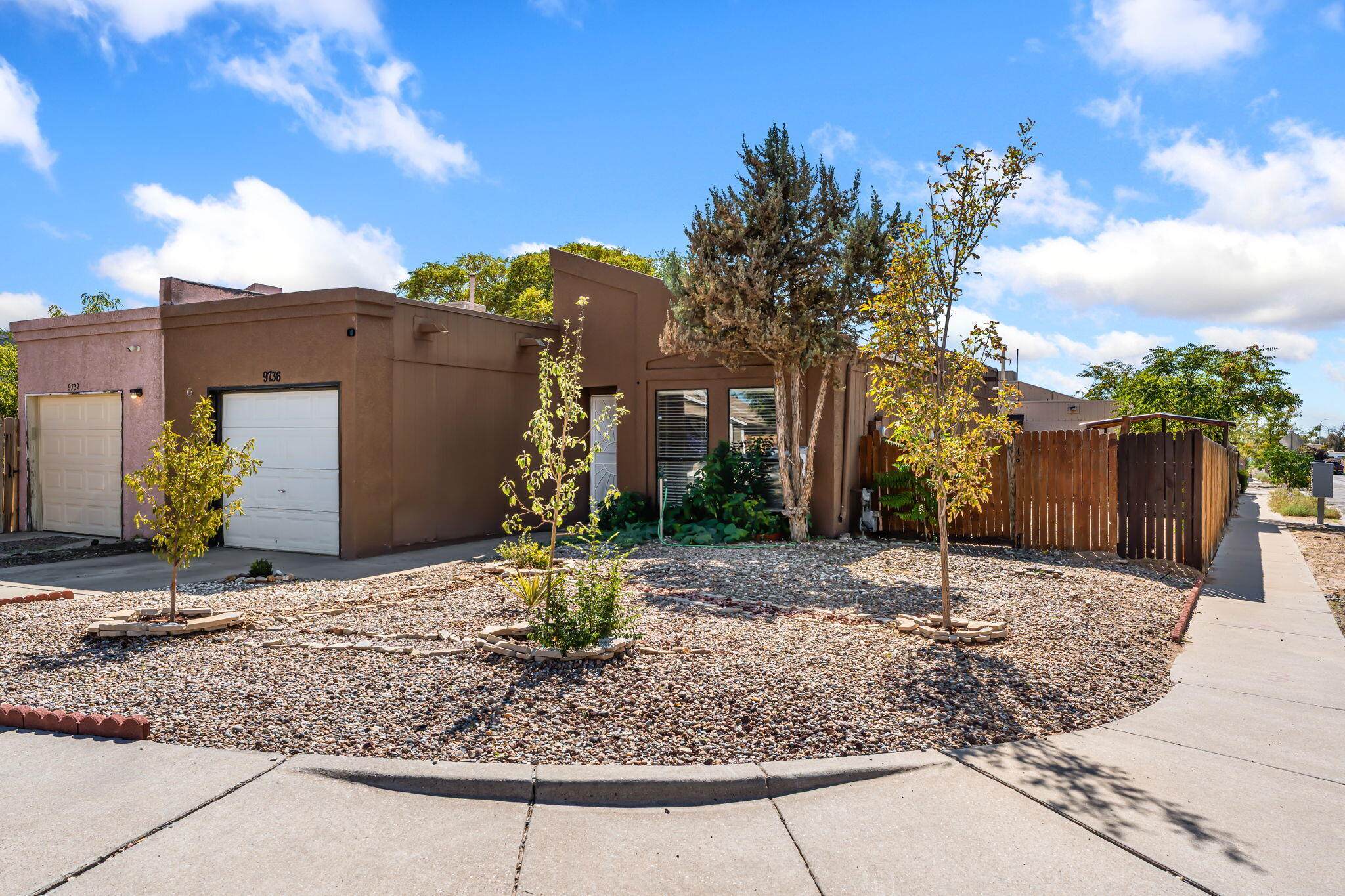 9736 WESTBOUND Avenue, Albuquerque NM 87121