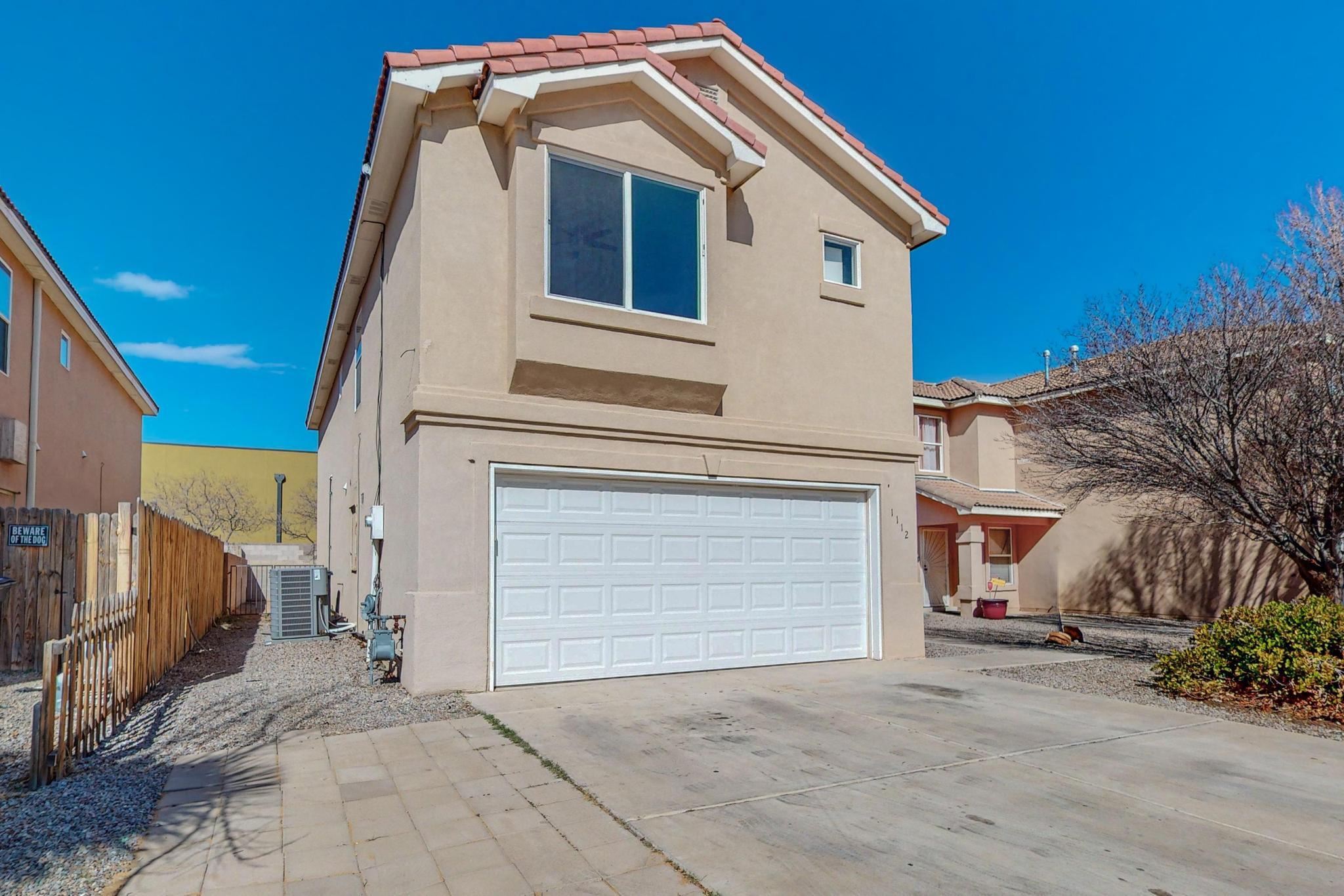 1112 TELSTAR Loop, Albuquerque NM 87121