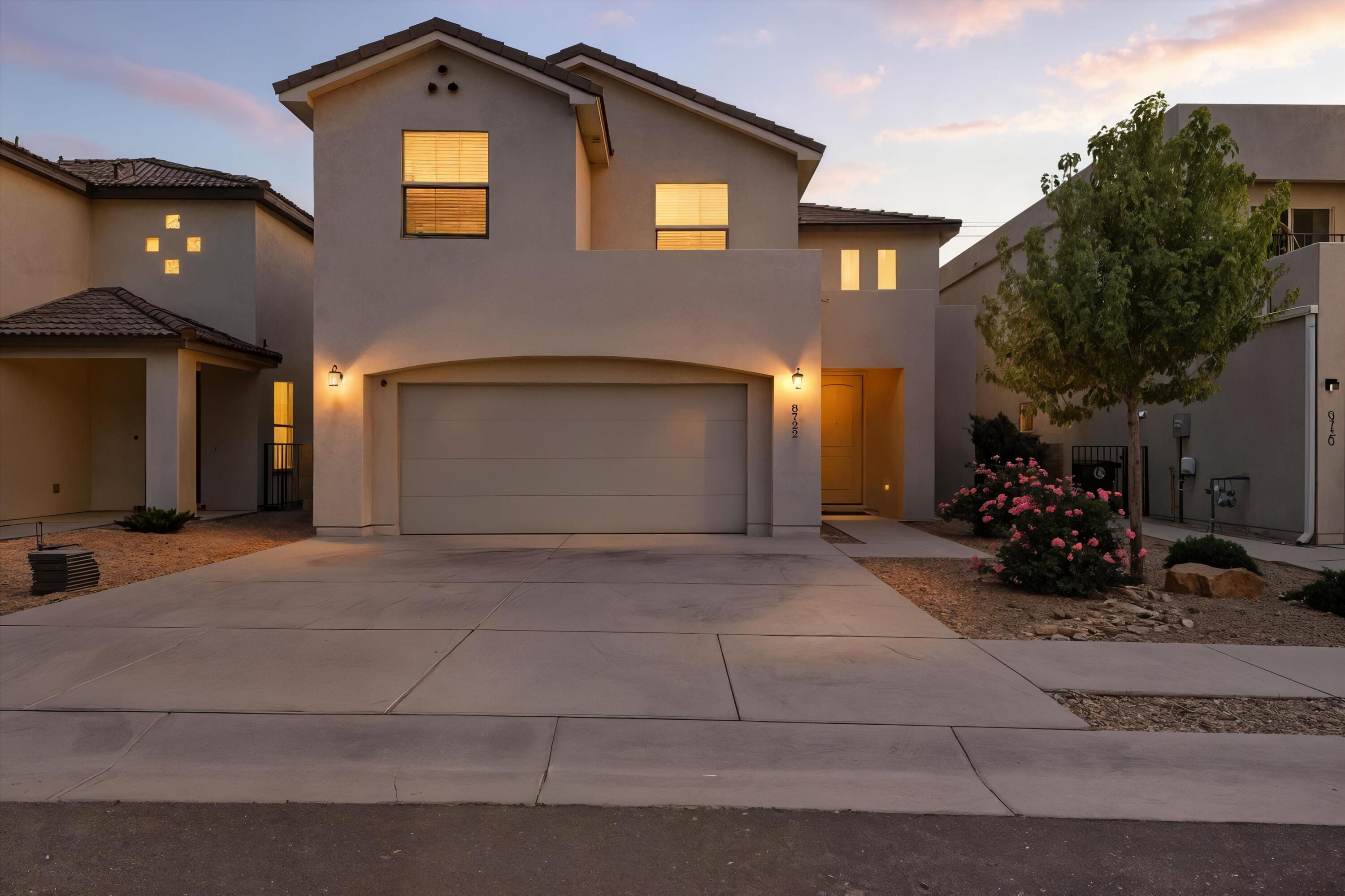 8722 SEVANO Circle, Albuquerque NM 87113