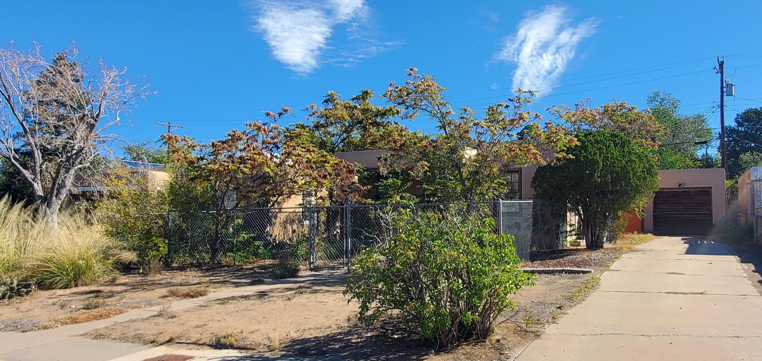 804 Princeton Drive, Albuquerque NM 87106