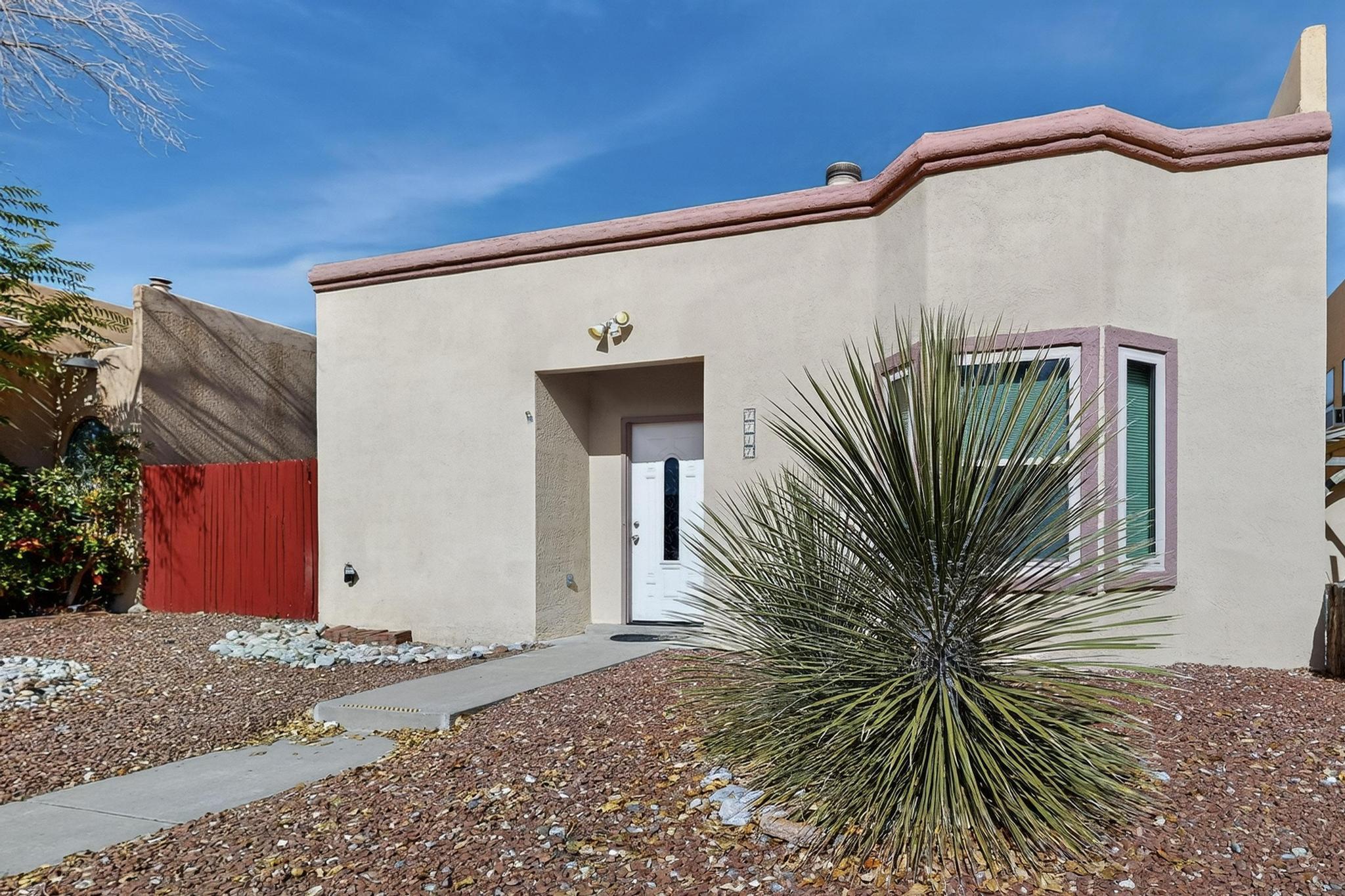 7717 Sandlewood Drive, Albuquerque NM 87120