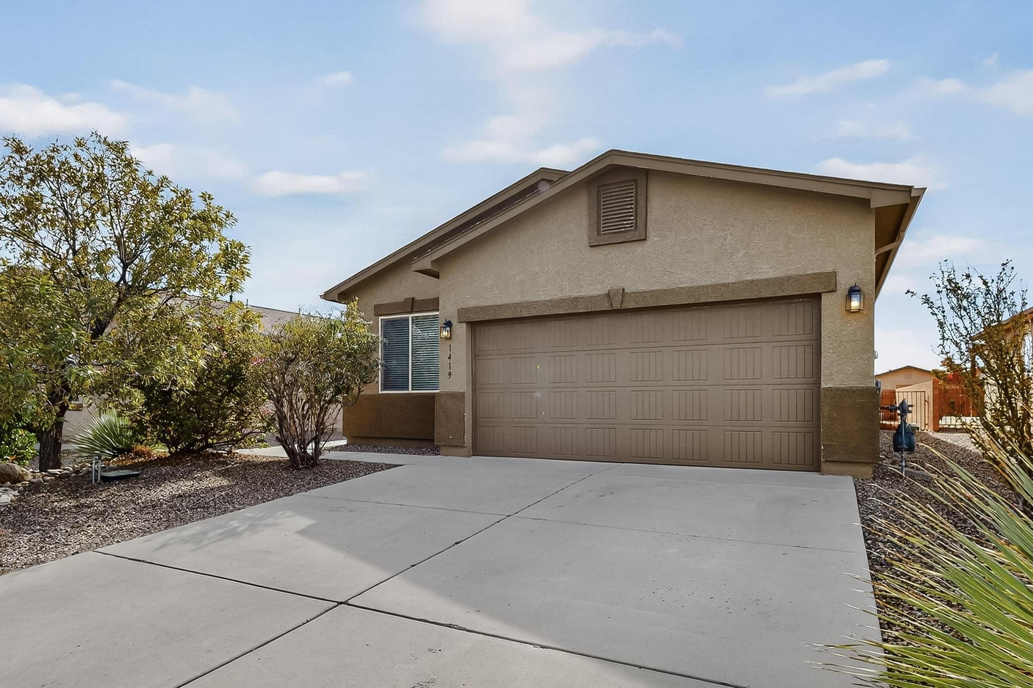 1419 Blue Sky Loop, Rio Rancho NM 87144