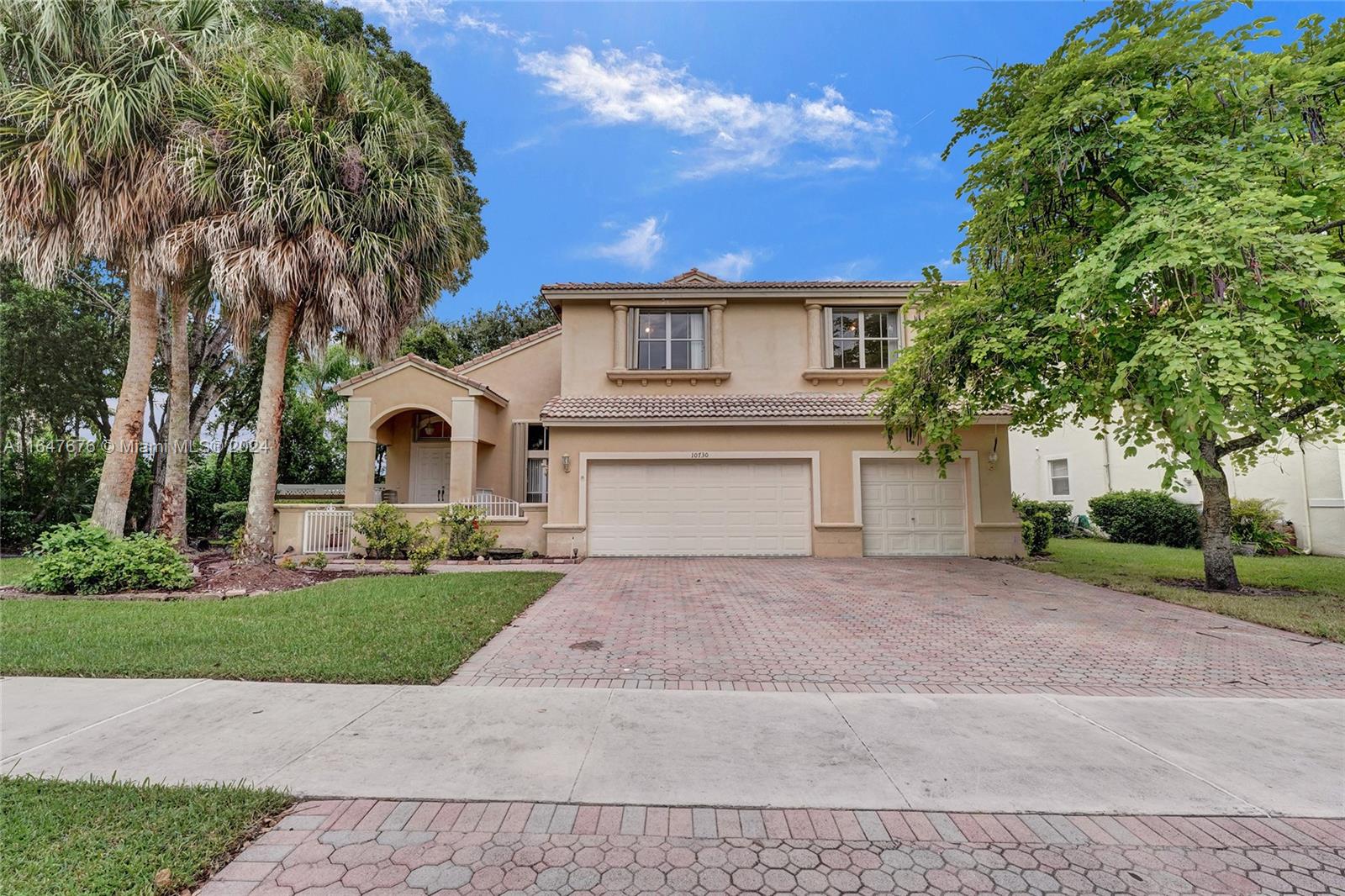 10730 NW 56th Ct, Coral Springs FL 33076