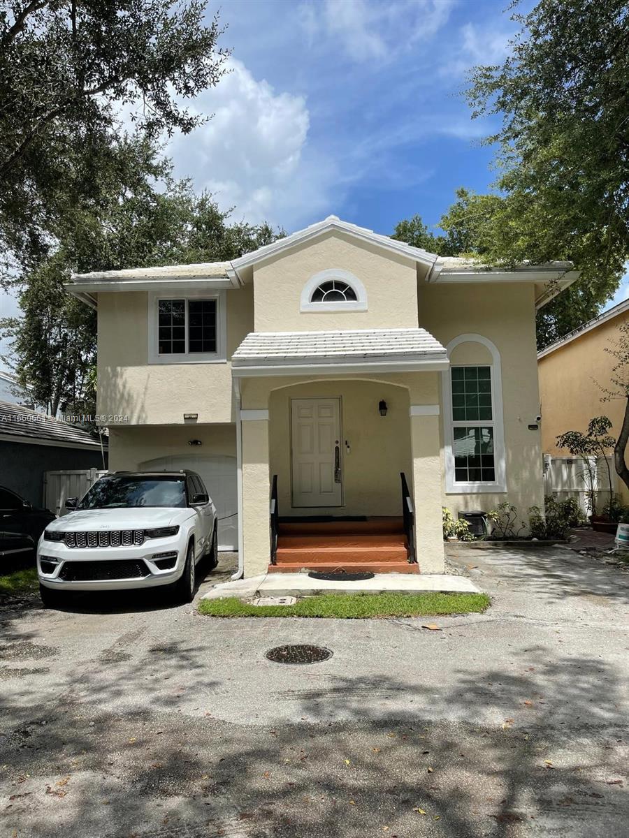 9837 NW 2nd Ct, Plantation FL 33324