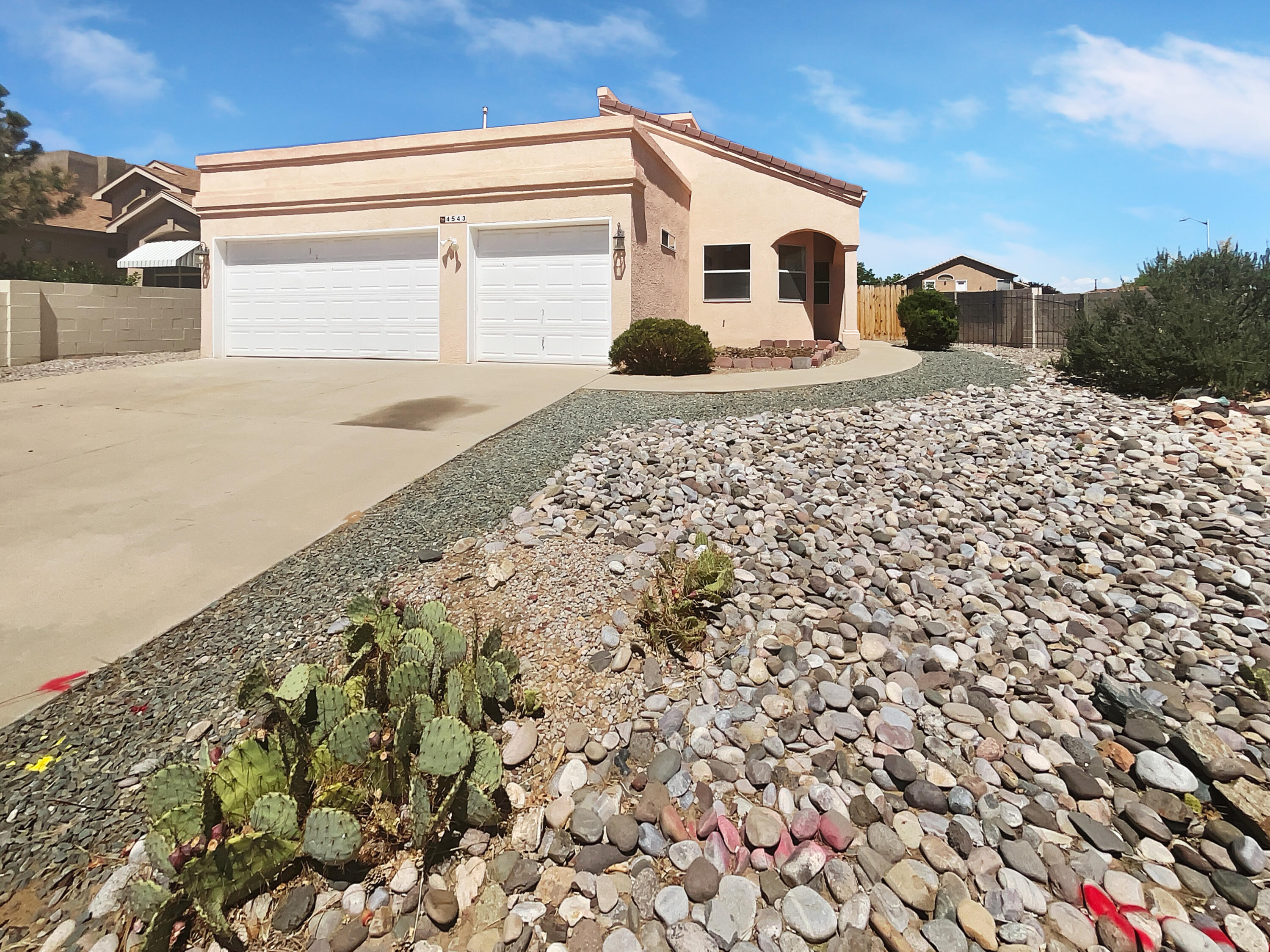 4543 Ambrose Alday Loop, Rio Rancho NM 87124