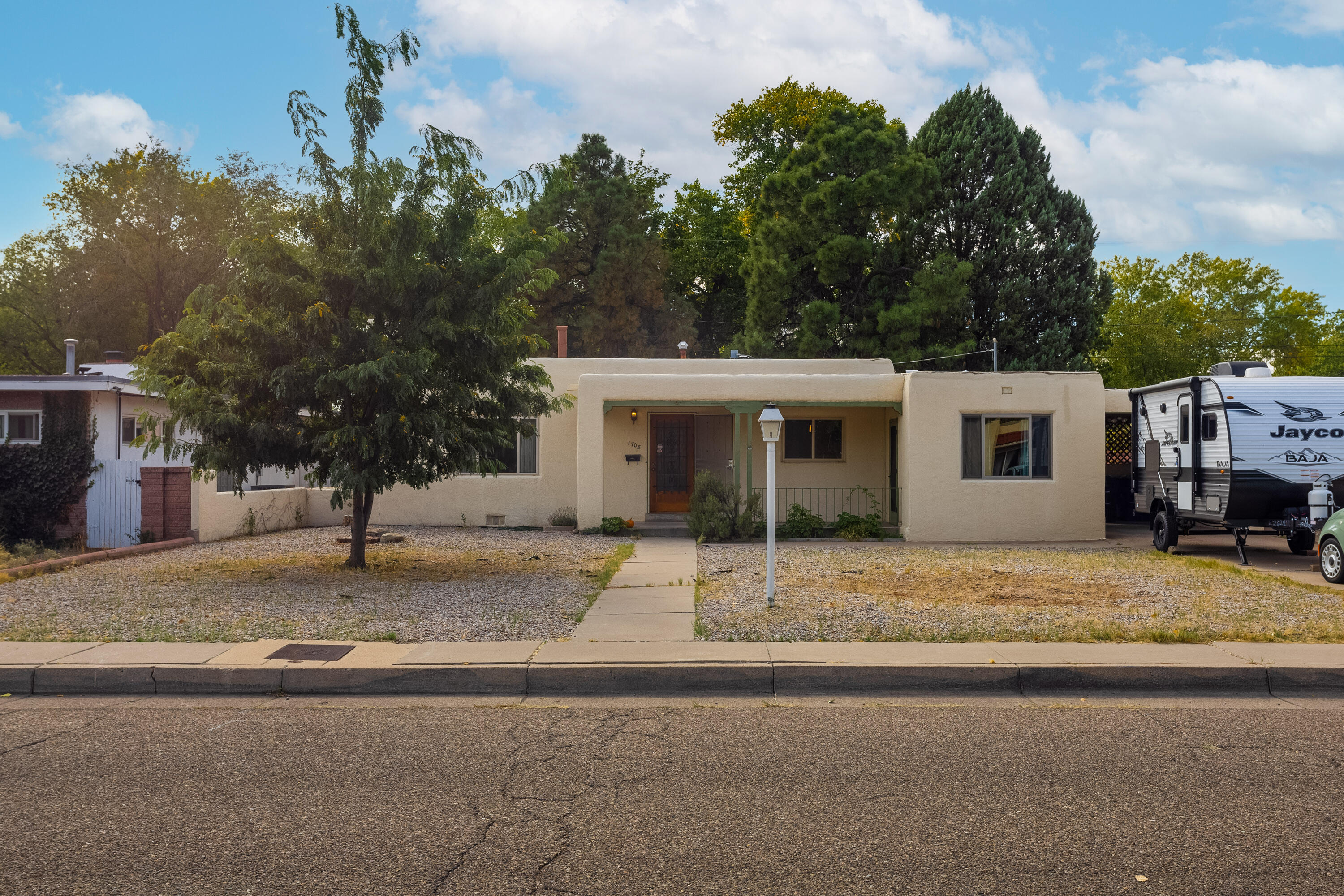 1708 ESCALANTE Avenue, Albuquerque NM 87104