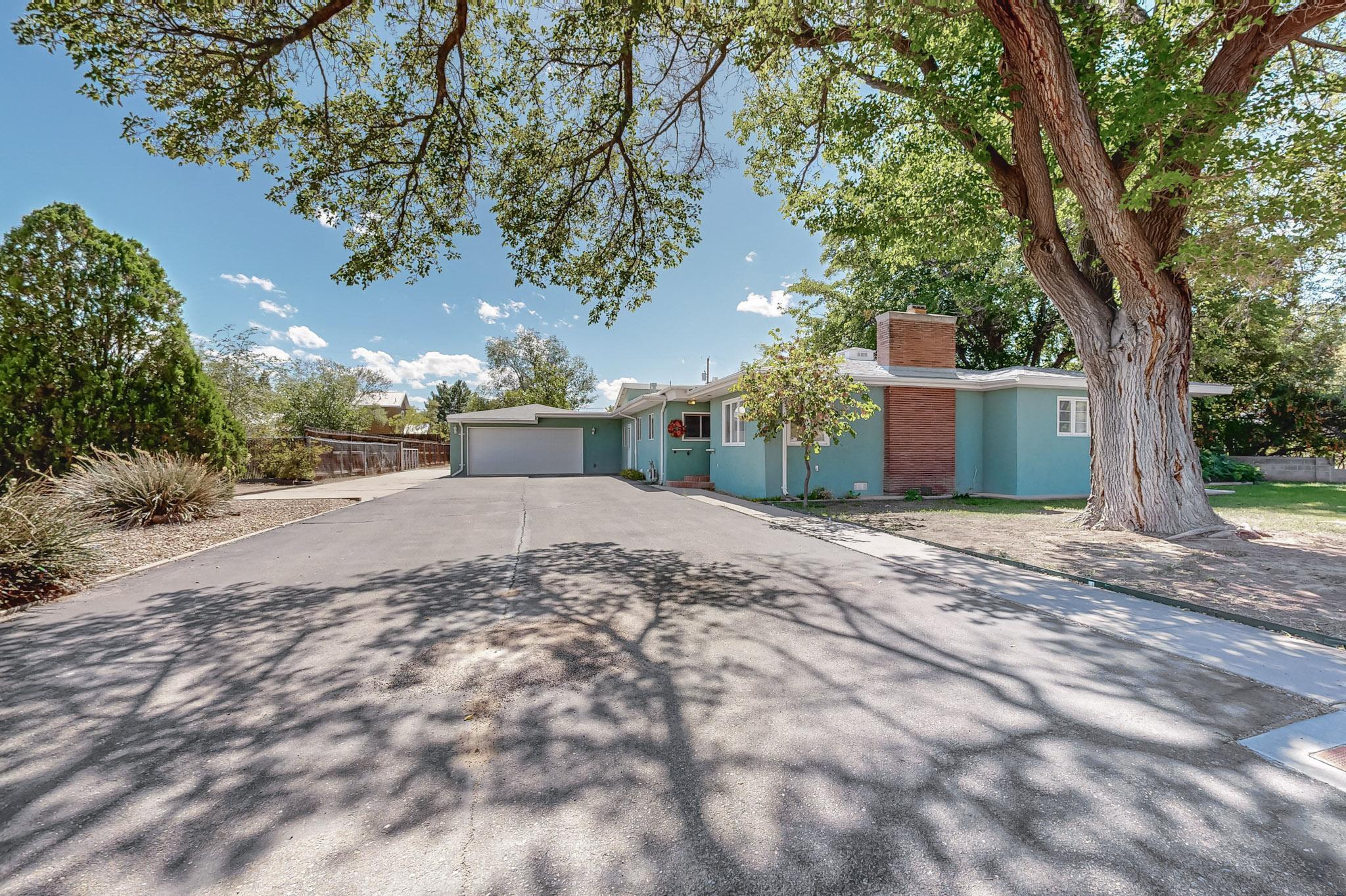 1834 CALLE LOS VECINOS, Albuquerque NM 87107