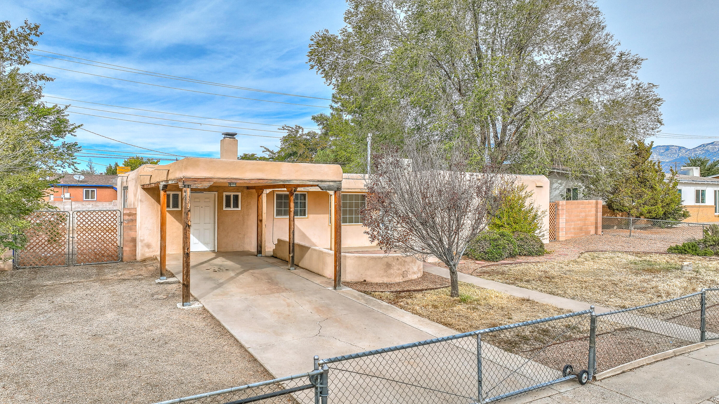 9209 SHOSHONE Road, Albuquerque NM 87111