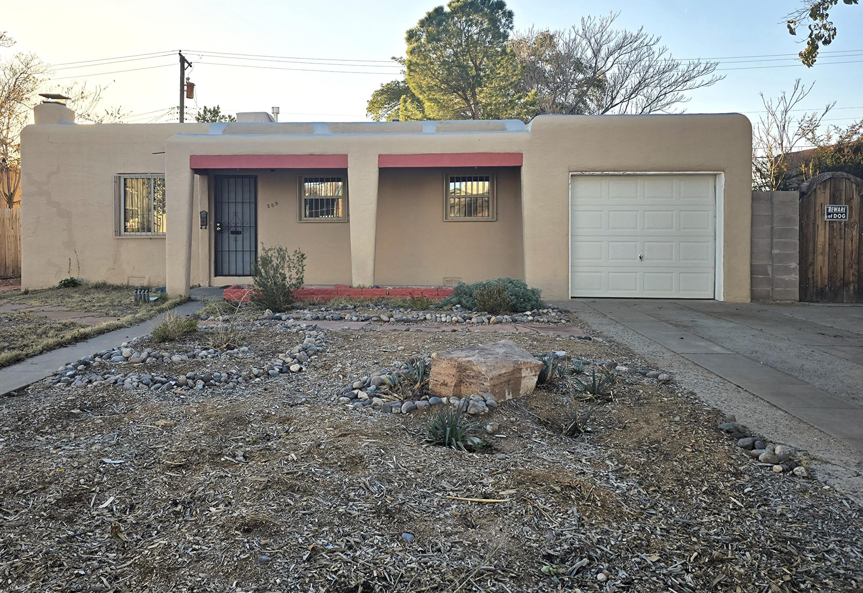 209 Cagua Drive, Albuquerque NM 87108