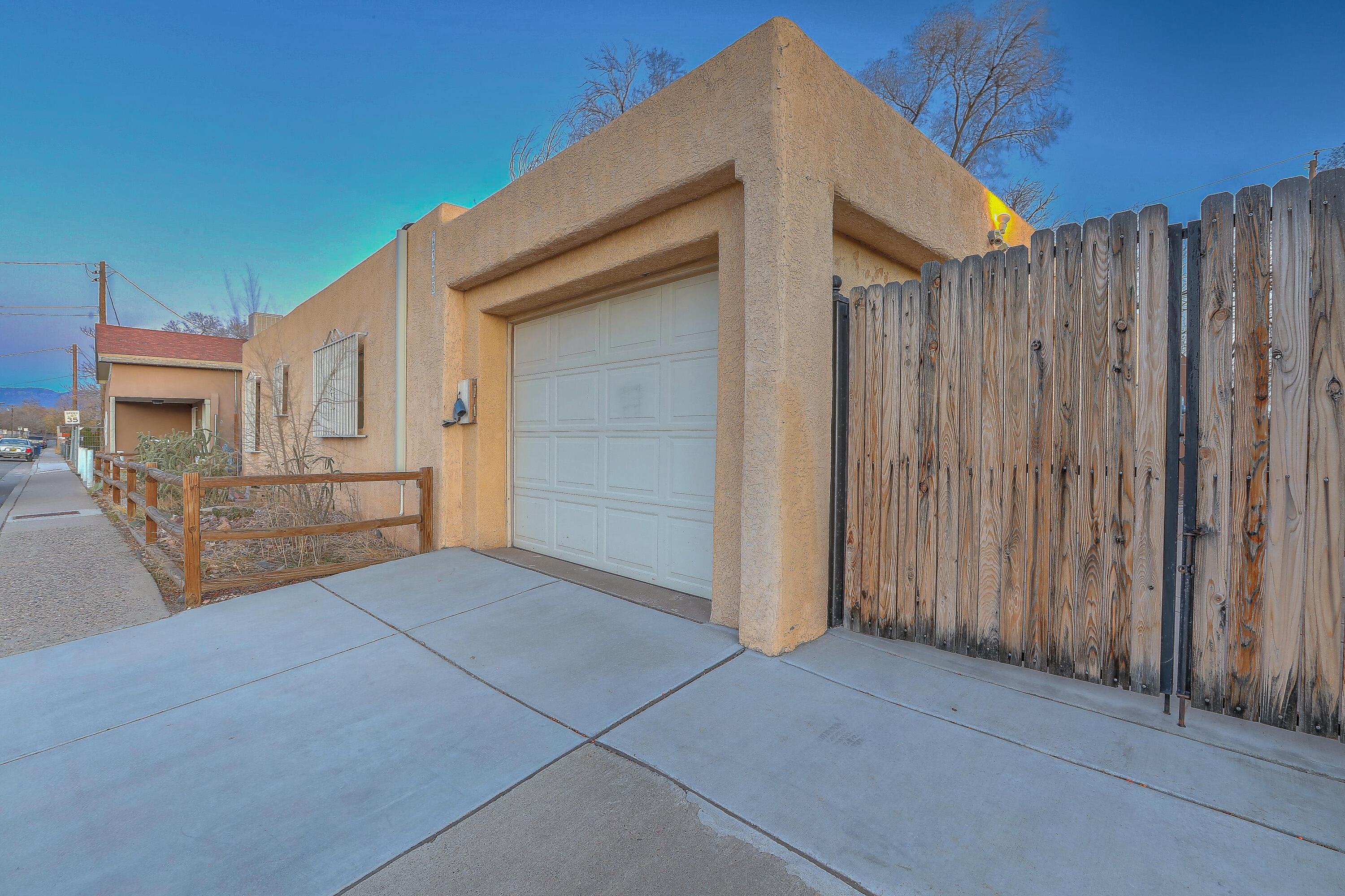 2308 INDIAN SCHOOL Road, Albuquerque NM 87104