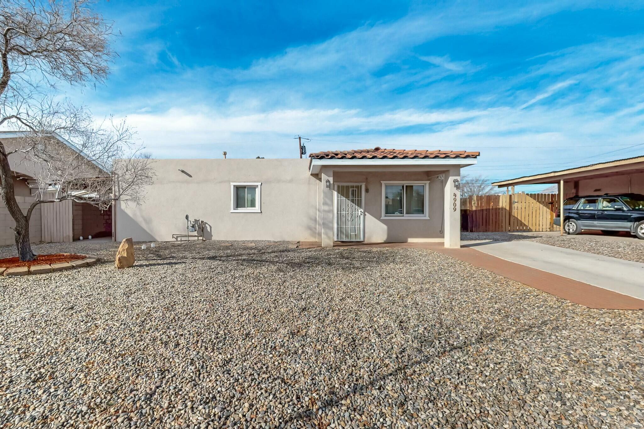 4909 AZTEC Road, Albuquerque NM 87110