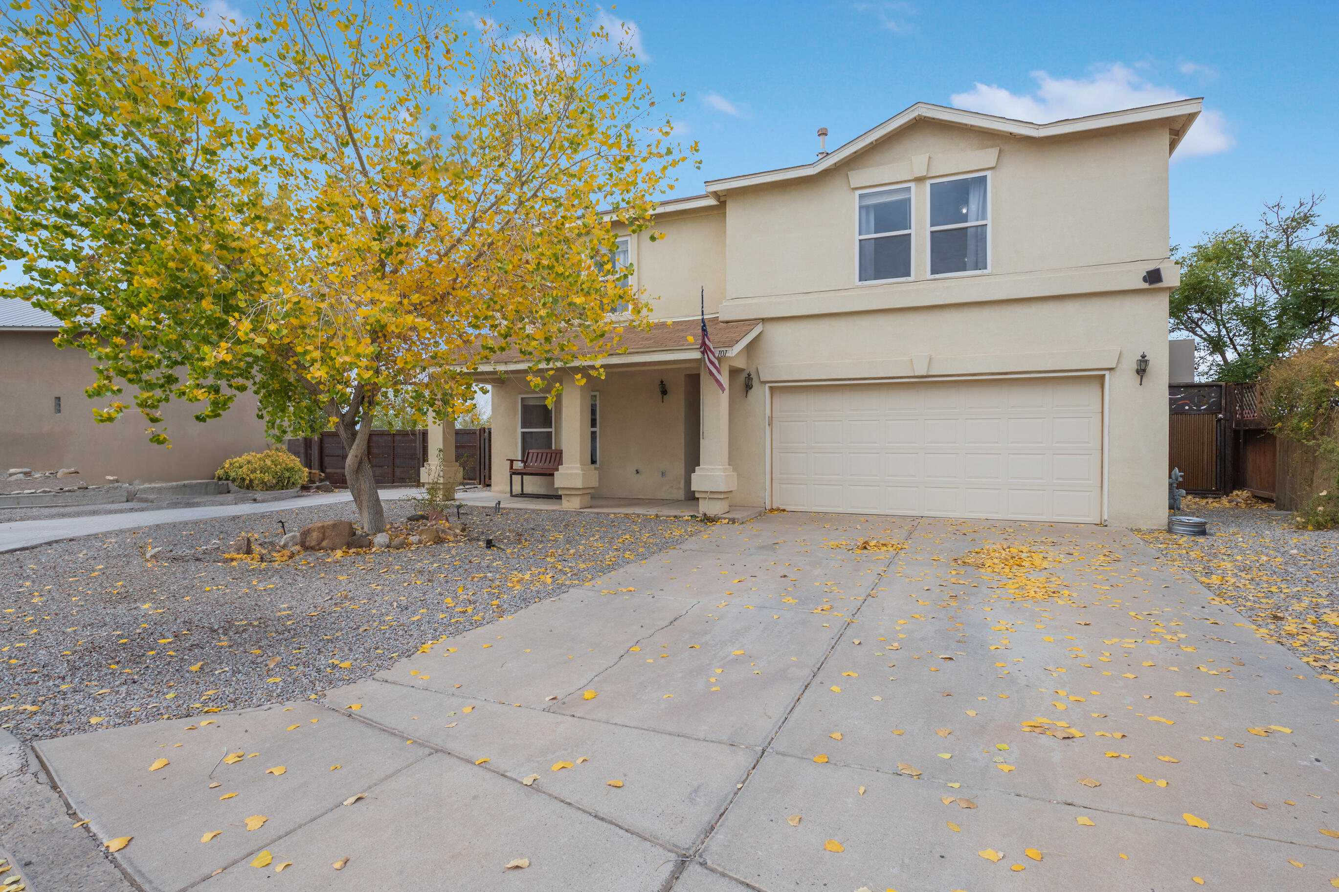 101 COLINAS Avenue, Albuquerque NM 87113
