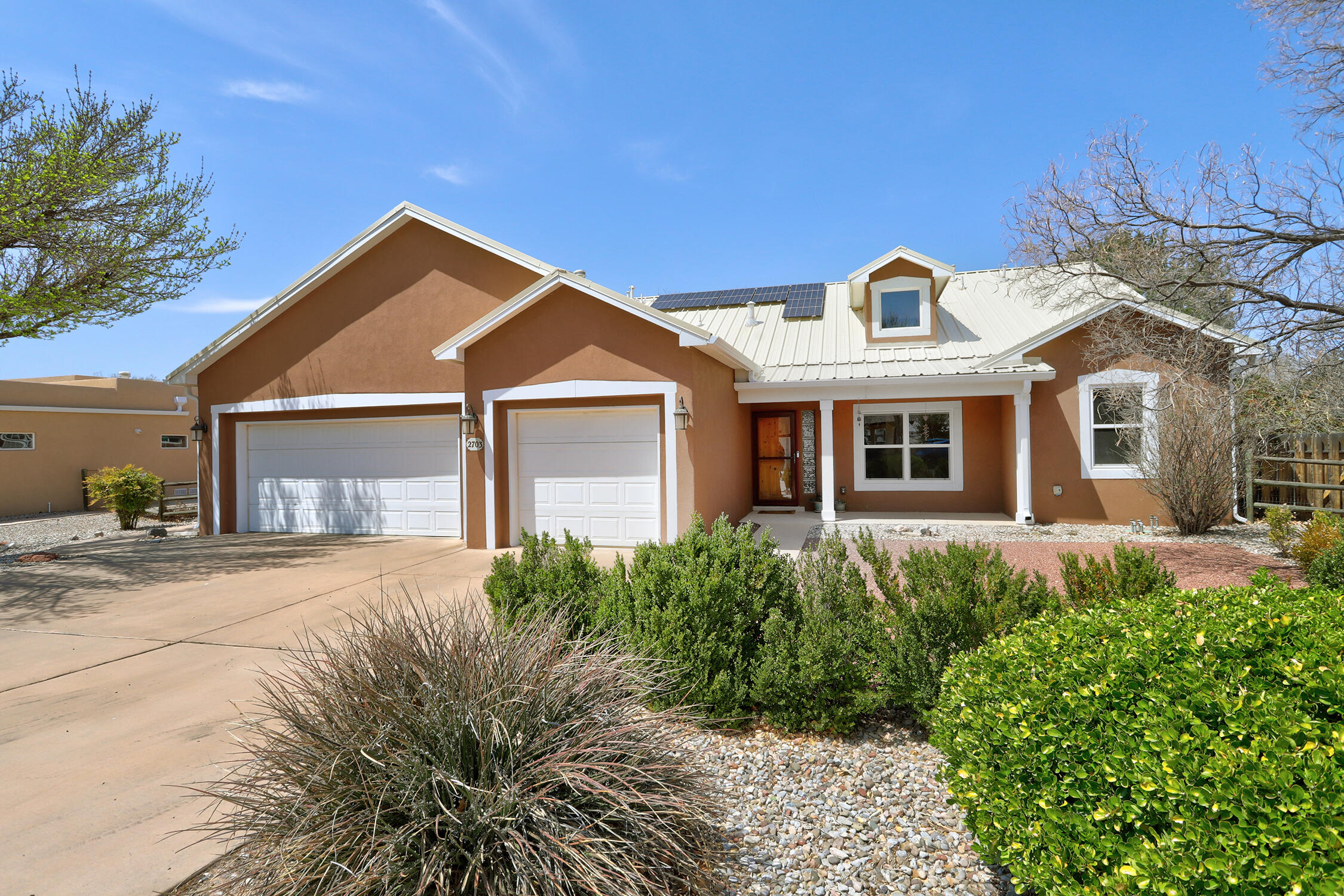 2703 PUEBLO GRANDE Trail, Albuquerque NM 87120