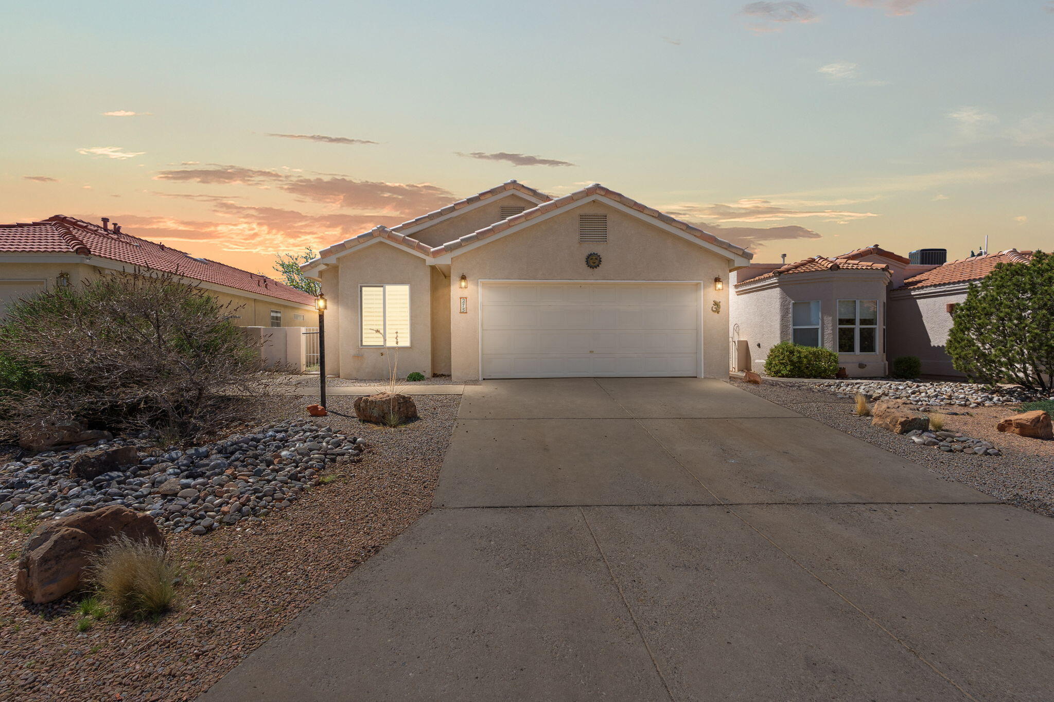 275 CHAPARRAL Loop, Rio Rancho NM 87124