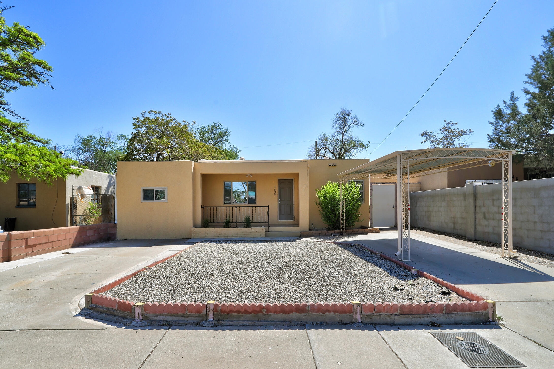 150 MESILLA Street, Albuquerque NM 87108
