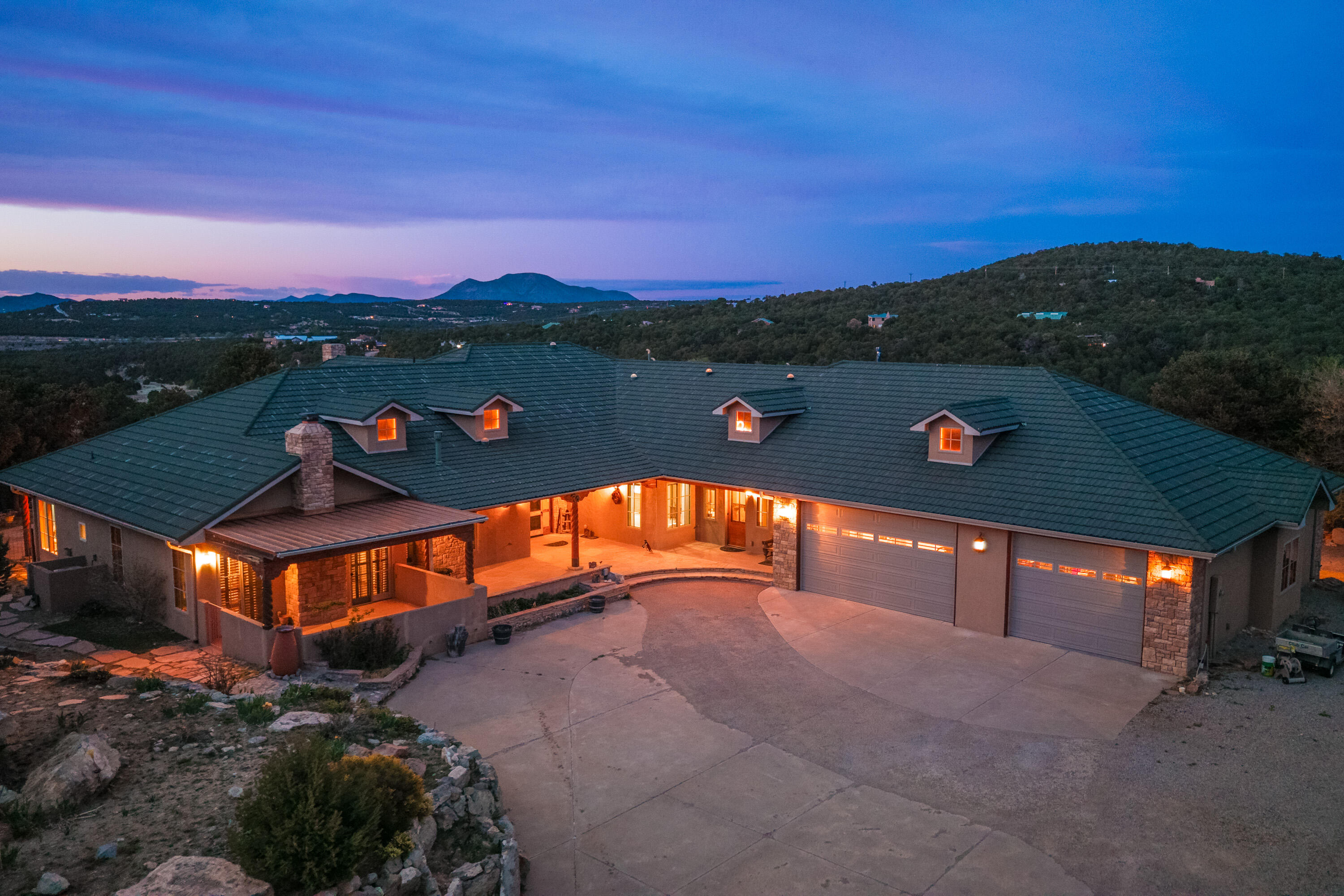 112 SEDILLO CANYON Road, Tijeras NM 87059