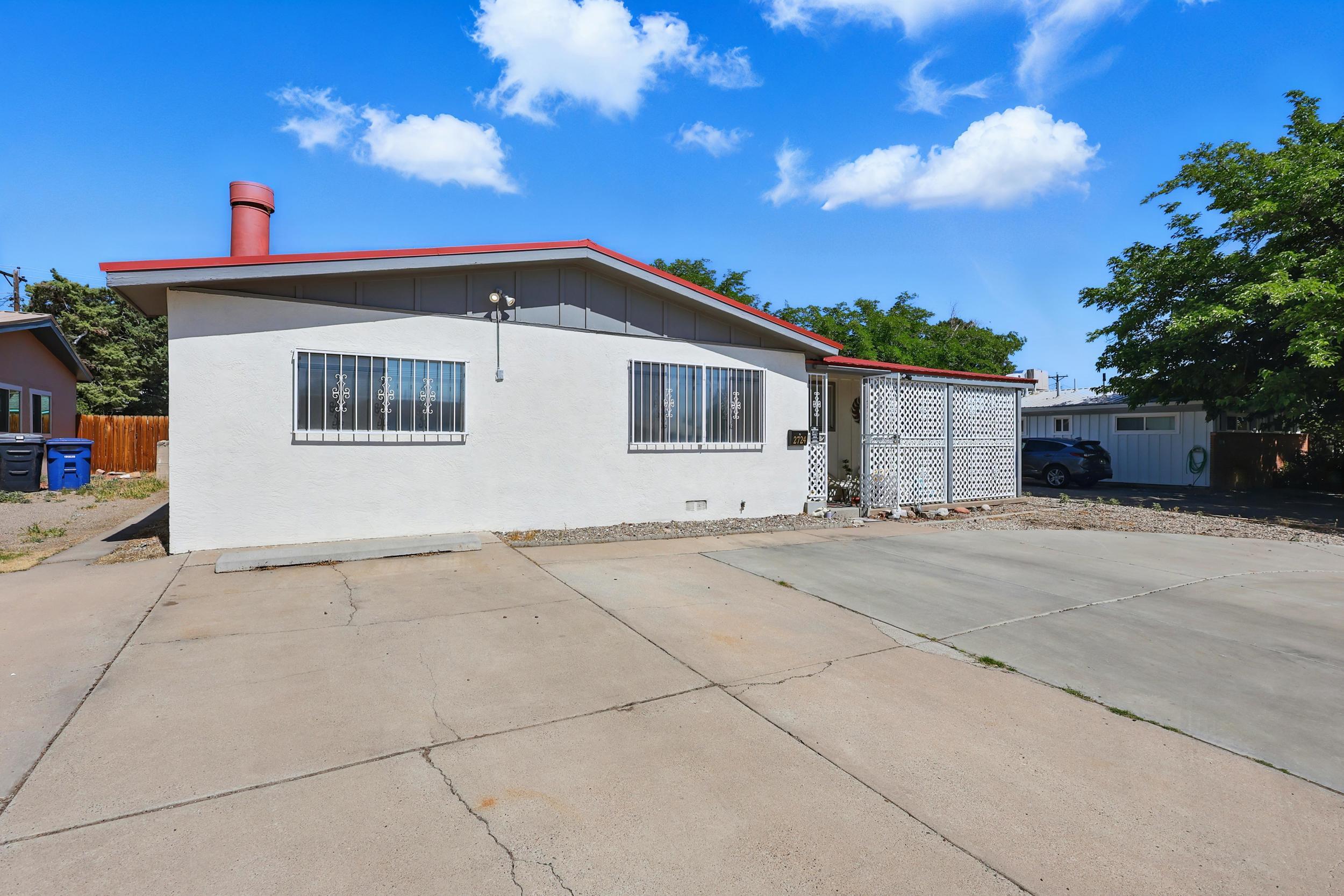 2724 PENNSYLVANIA Street, Albuquerque NM 87110