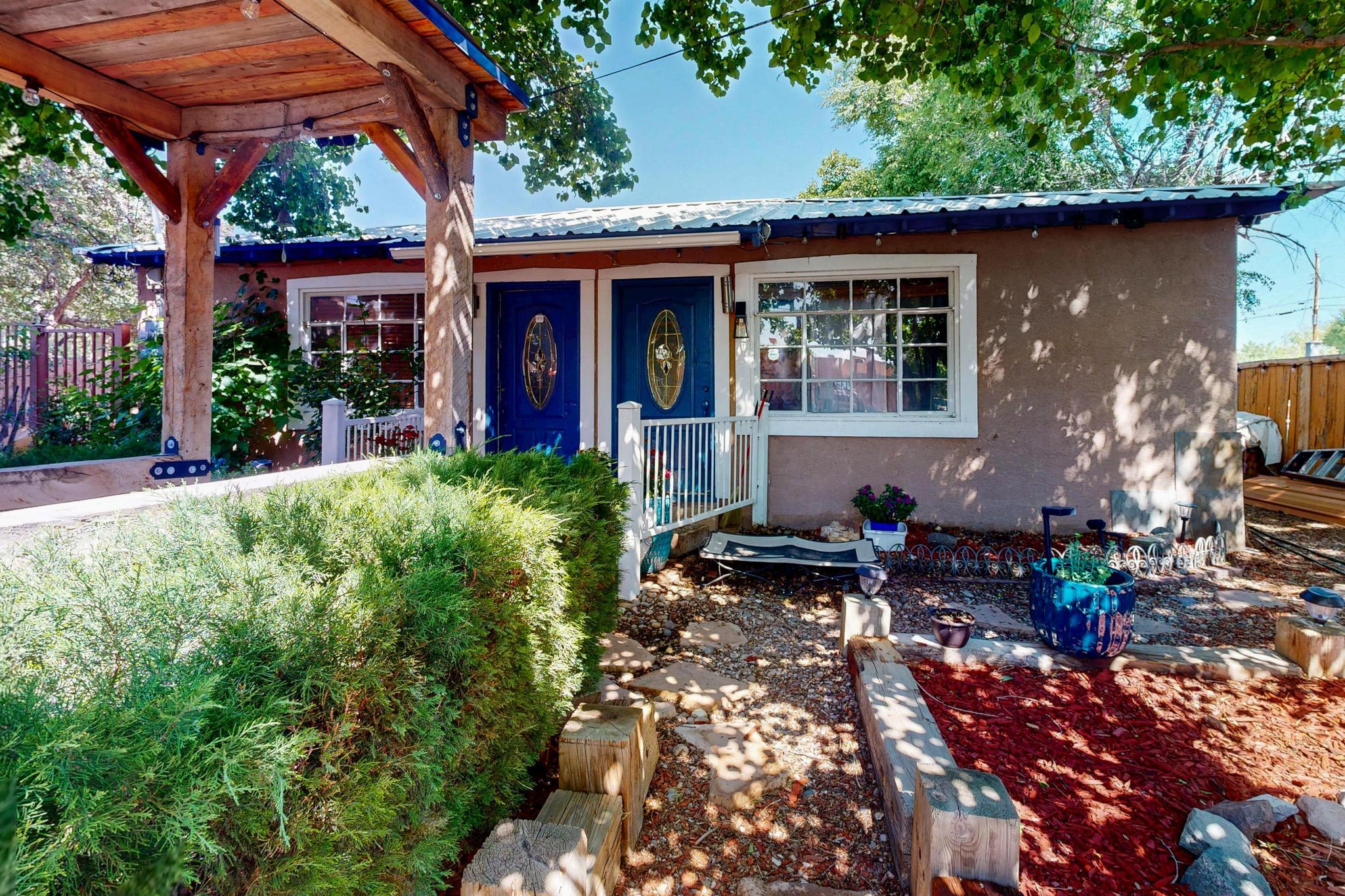 2418 MATTHEW Avenue, Albuquerque NM 87104
