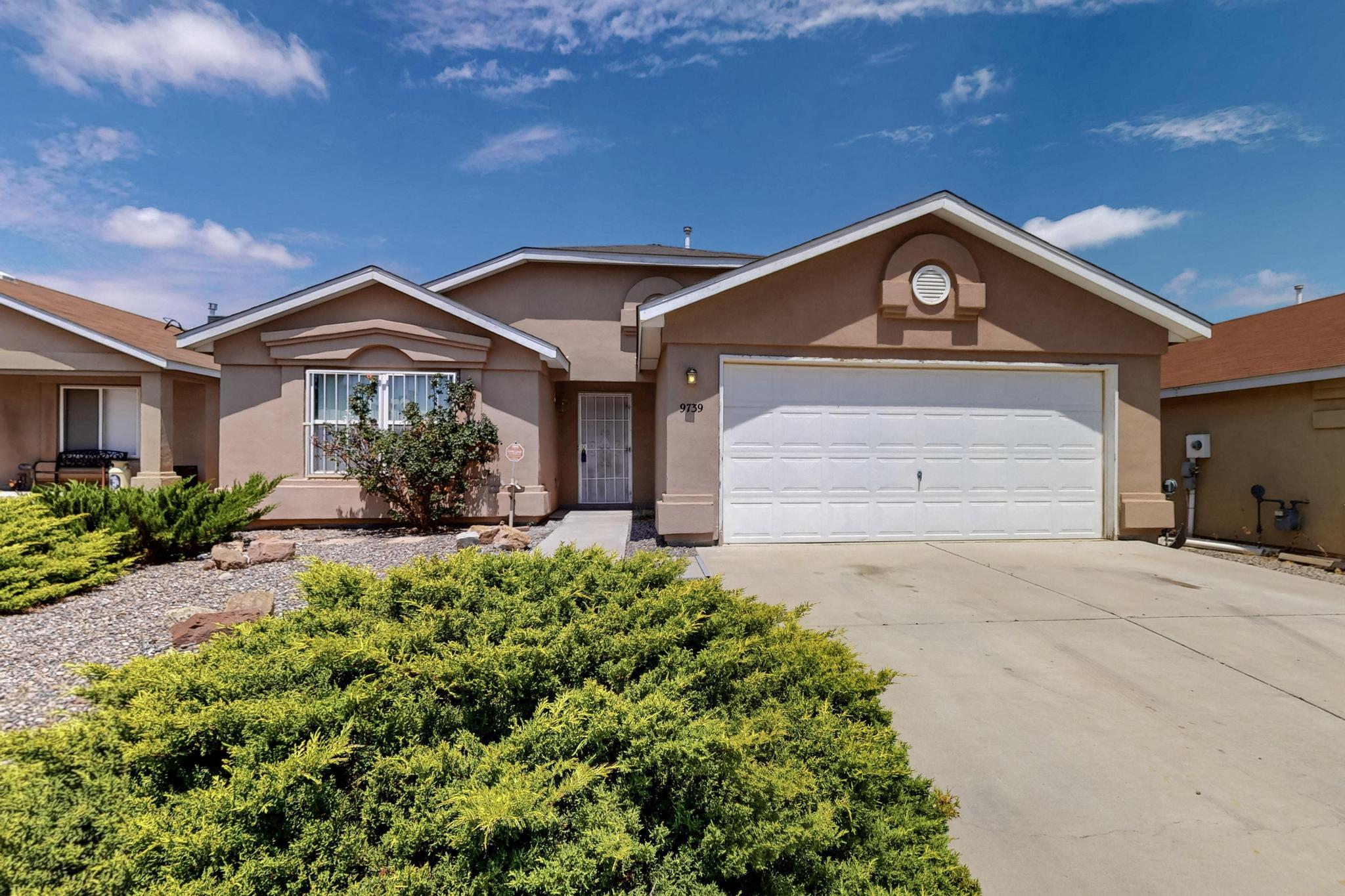9739 EL PATRON Road, Albuquerque NM 87121