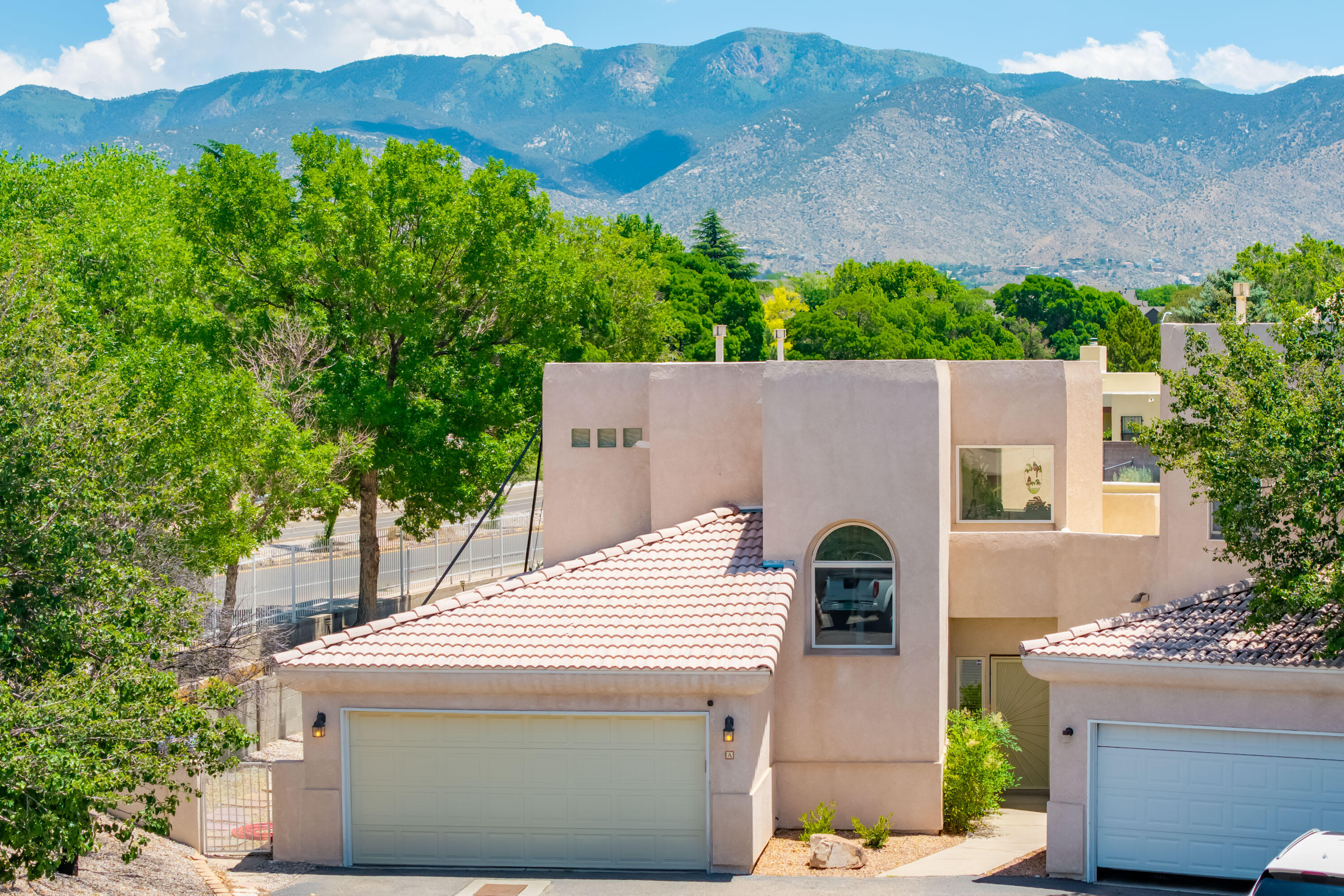 9701 LAYTON Avenue Unit A, Albuquerque NM 87111