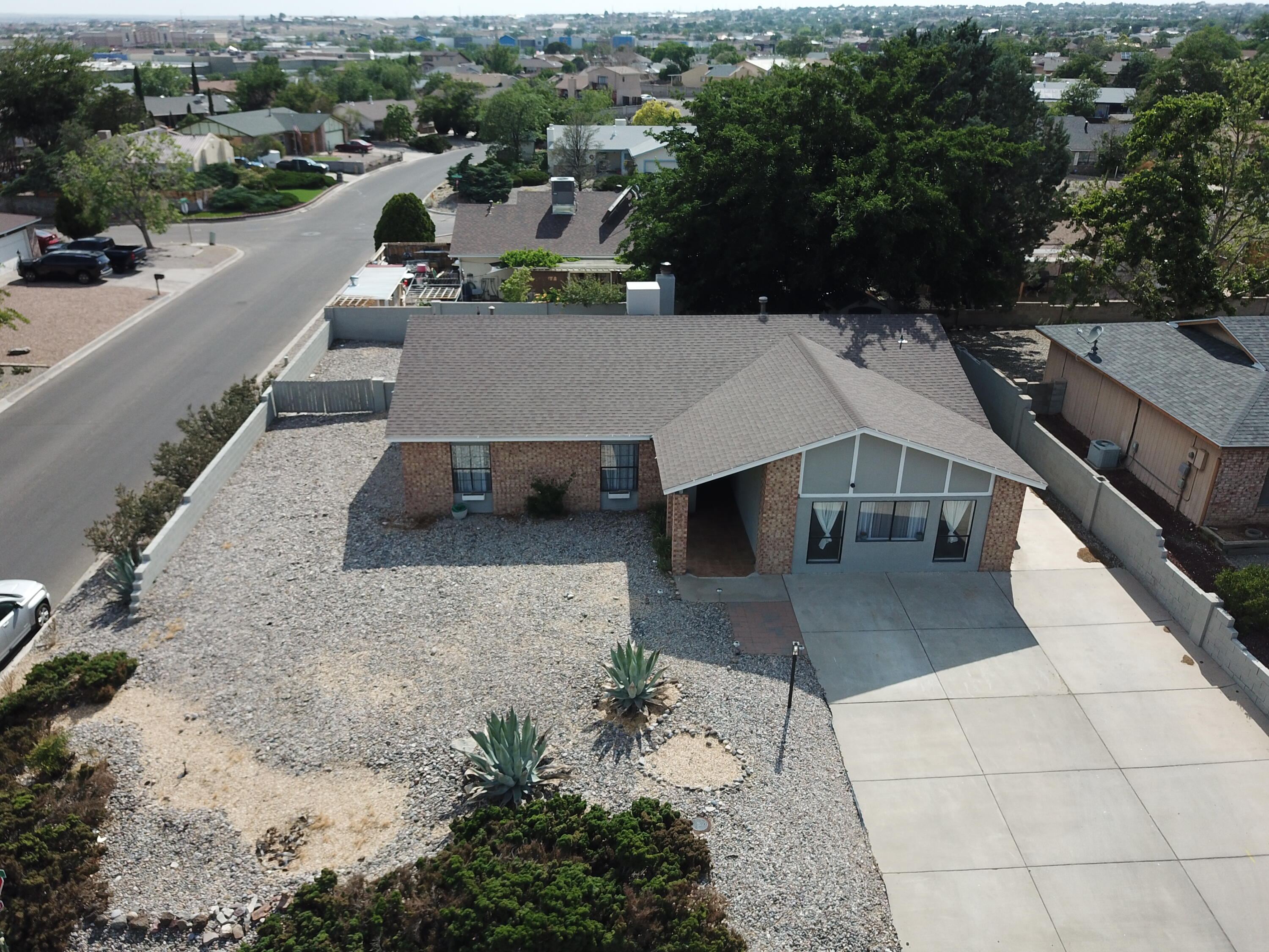 803 WESTERN HILLS Drive, Rio Rancho NM 87124