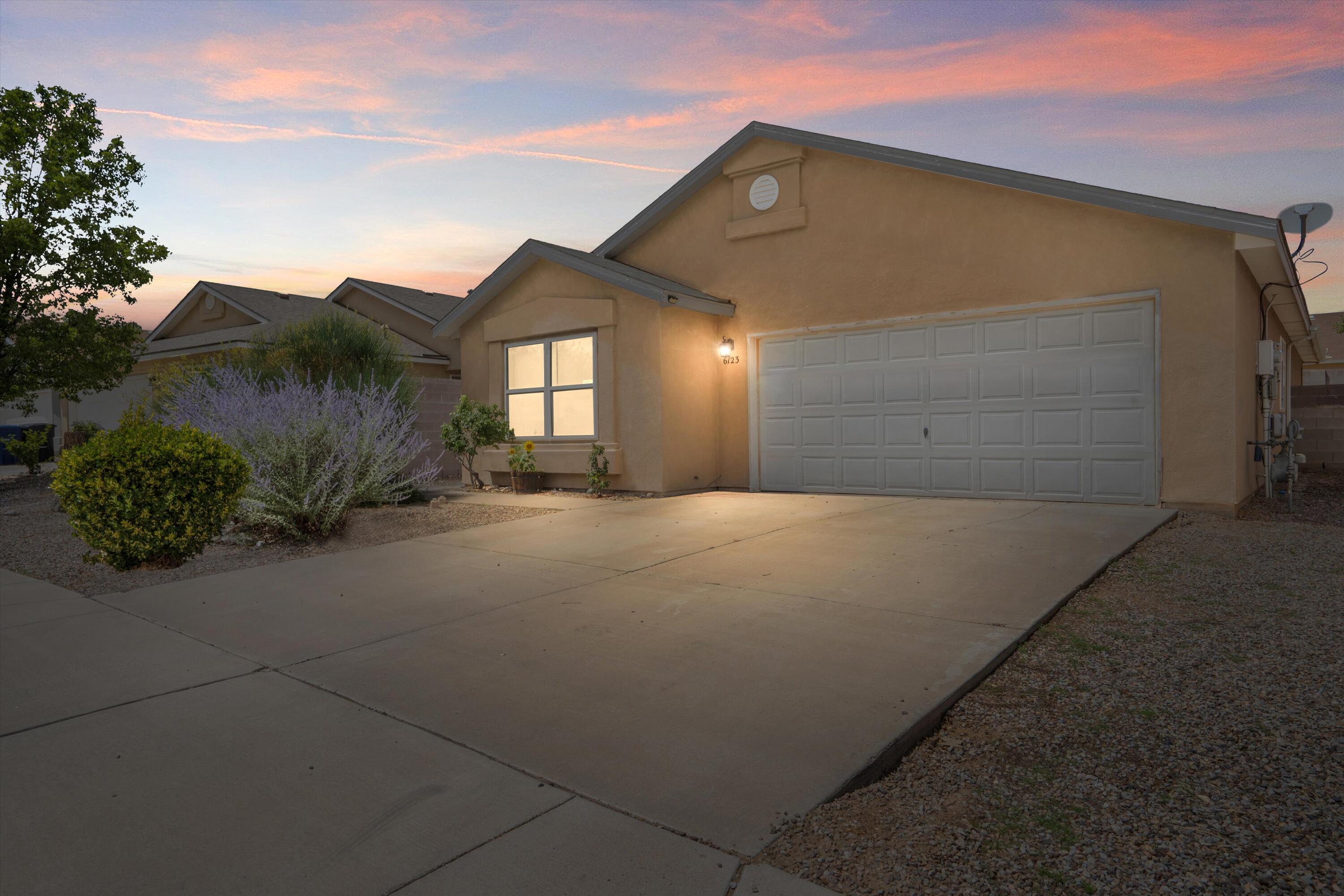 6123 COSTA BRAVA Avenue, Albuquerque NM 87114