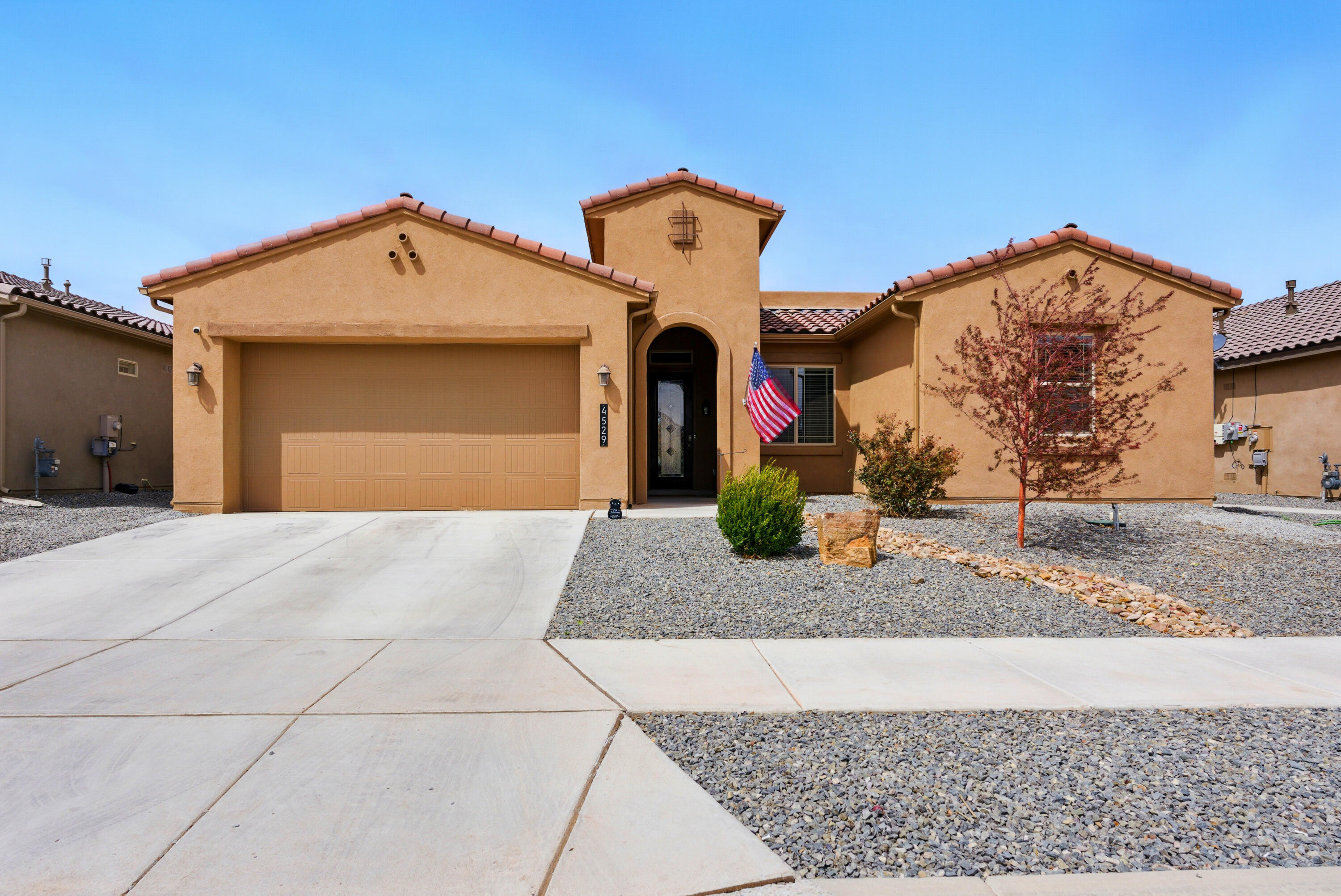 4529 SKYLINE Loop, Rio Rancho NM 87144