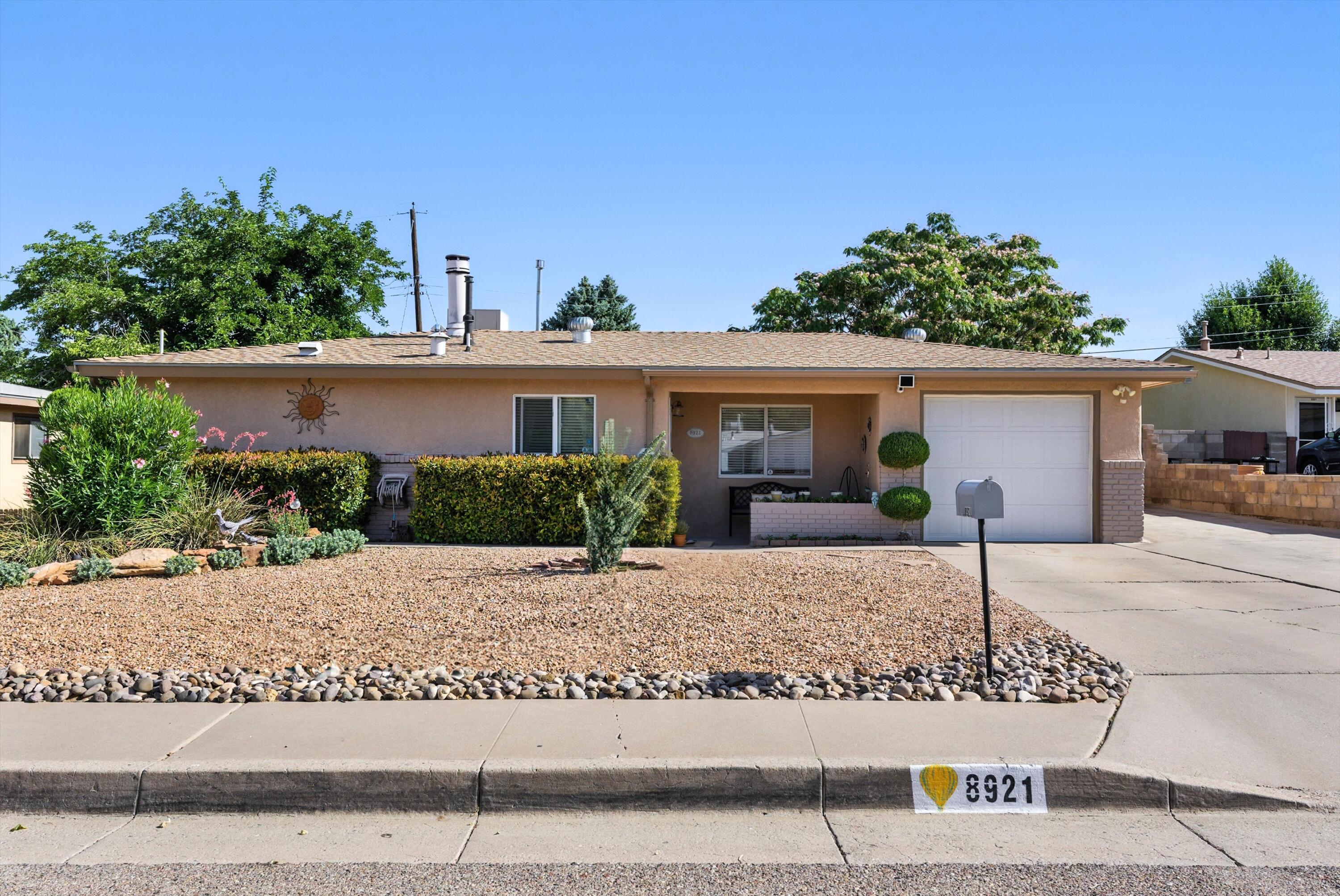 8921 GUTIERREZ Road, Albuquerque NM 87111